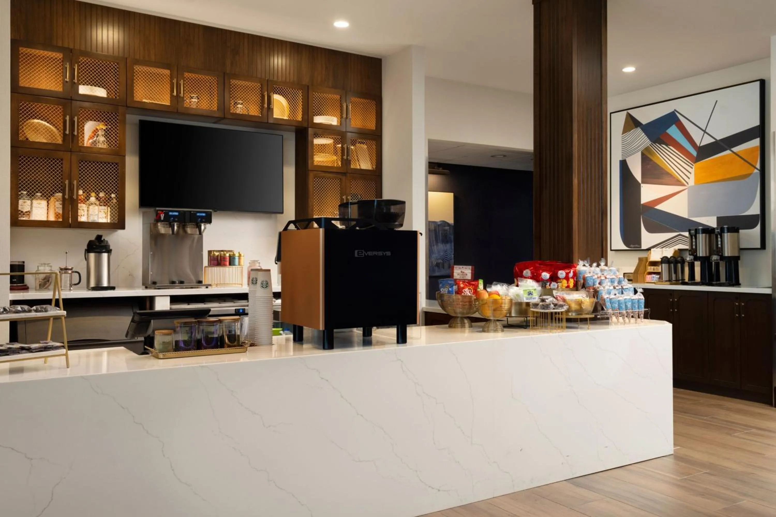 Restaurant/places to eat in Sheraton Erie Bayfront Hotel