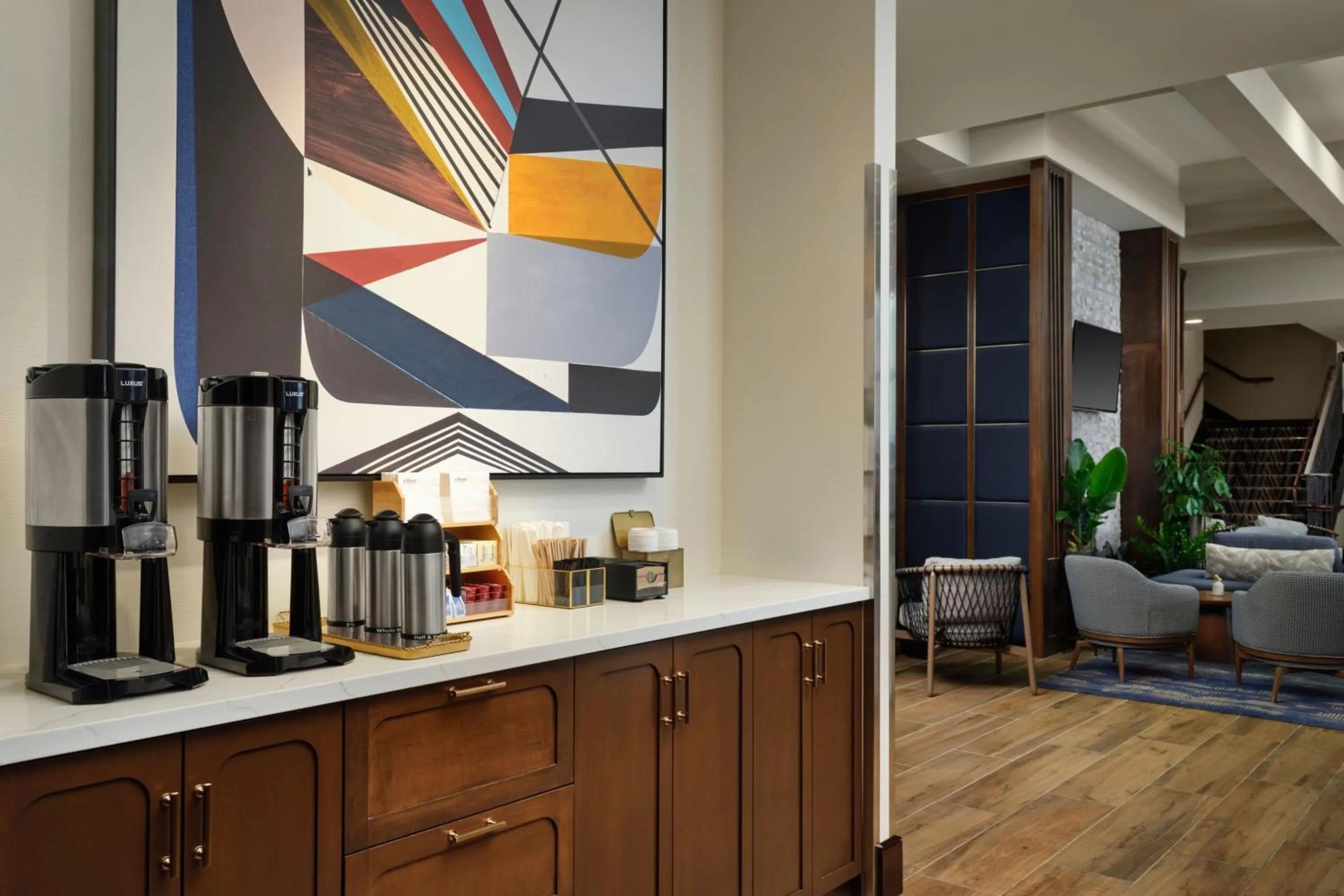 Lounge or bar in Sheraton Erie Bayfront Hotel