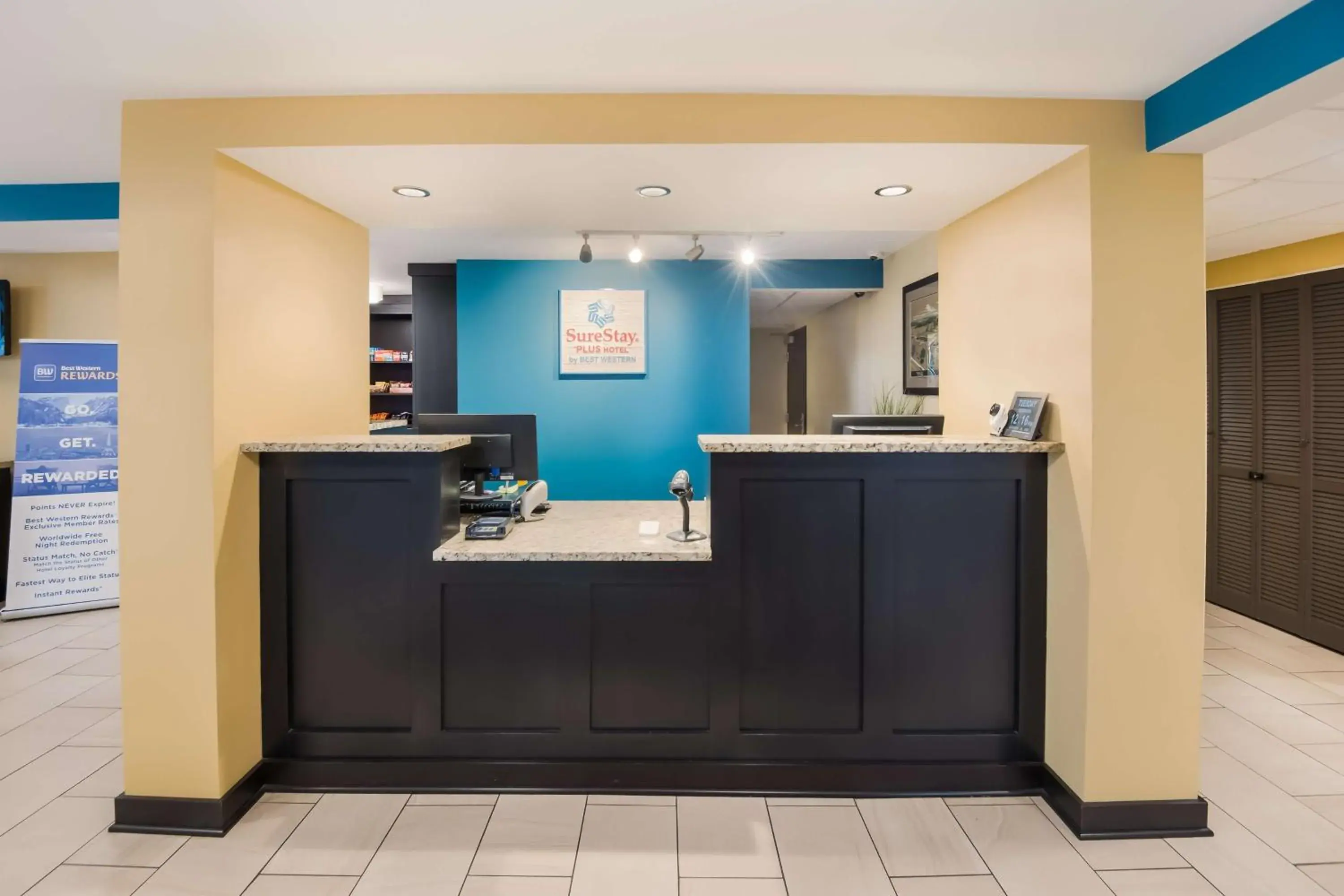 Lobby or reception in SureStay Plus Hotel by Best Western Jasper Lobby or reception in SureStay Plus Hotel by Best Western Jasper