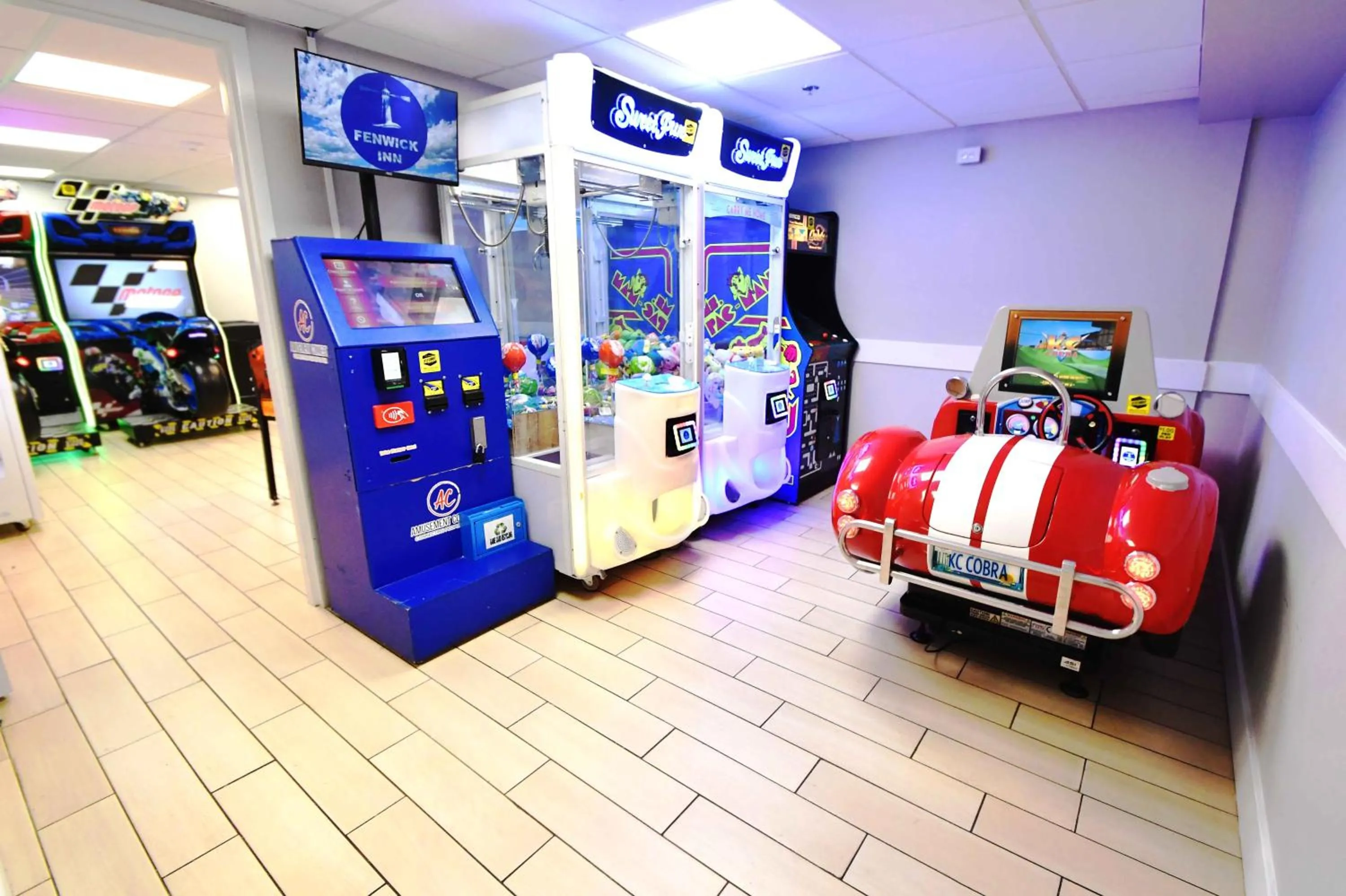 Game Room in Fenwick Inn