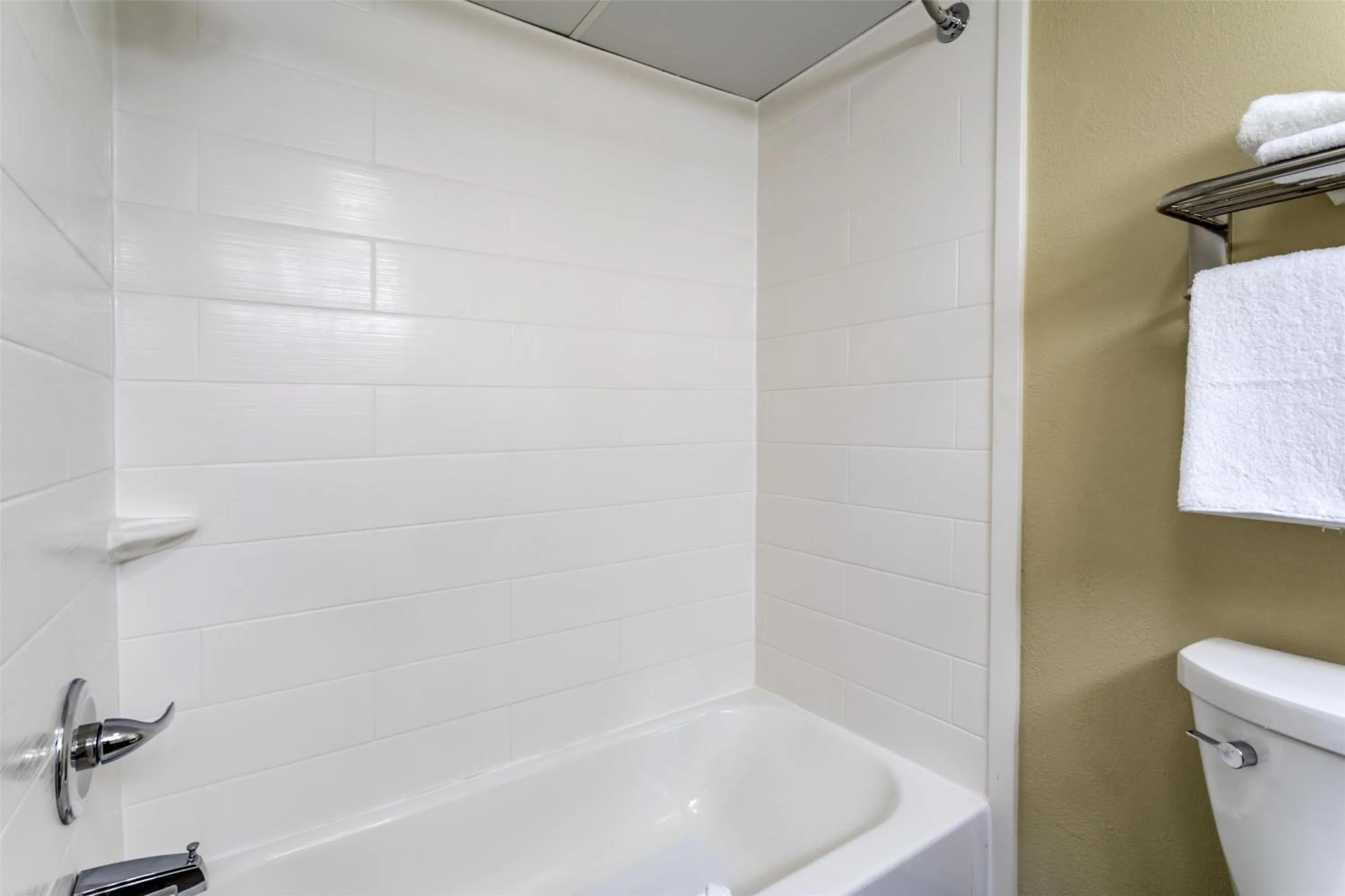 Bathroom in Best Western Plaza Inn