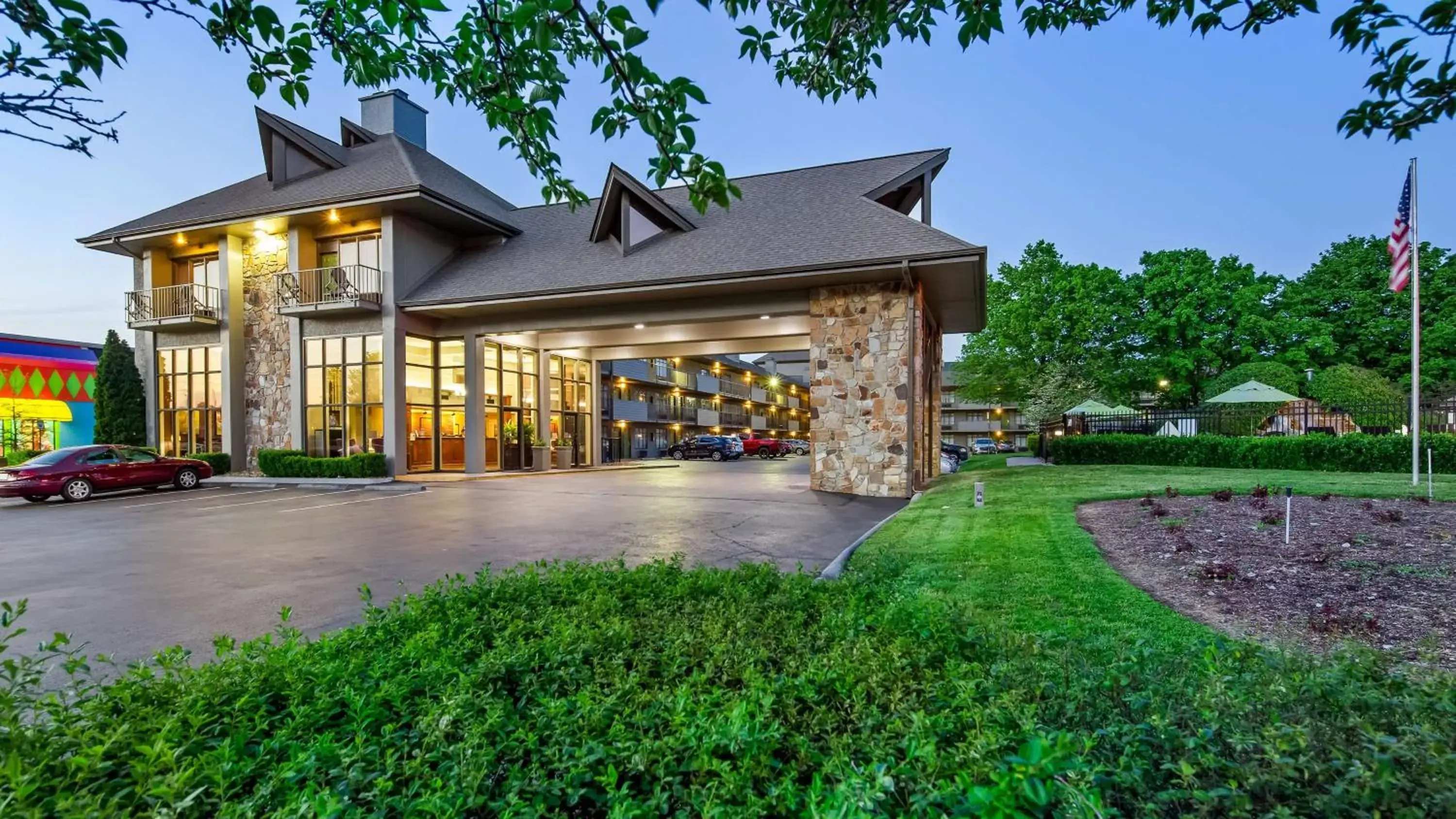 Property building in Best Western Plaza Inn Property building in Best Western Plaza Inn