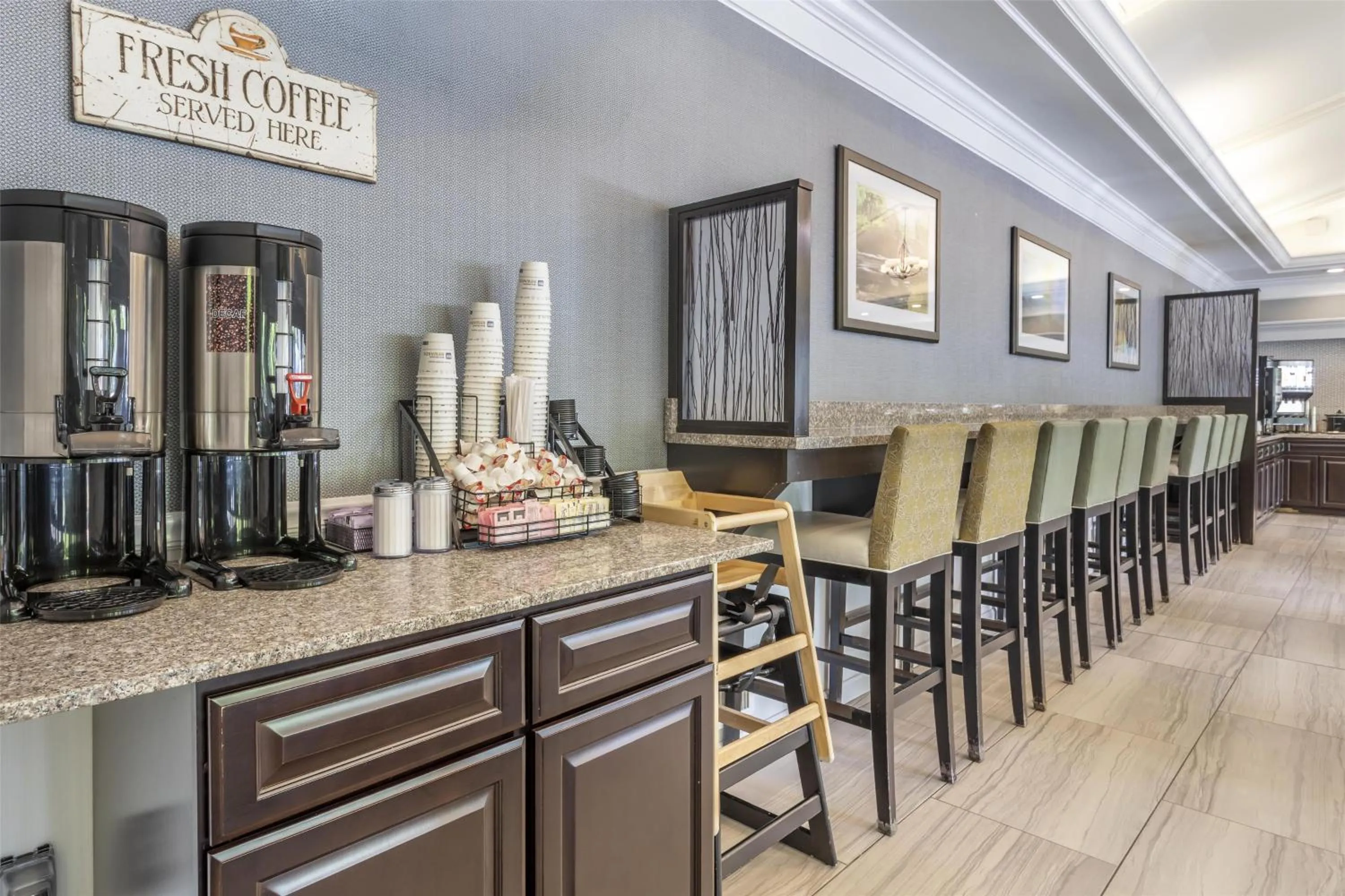 Breakfast in Best Western Plaza Inn