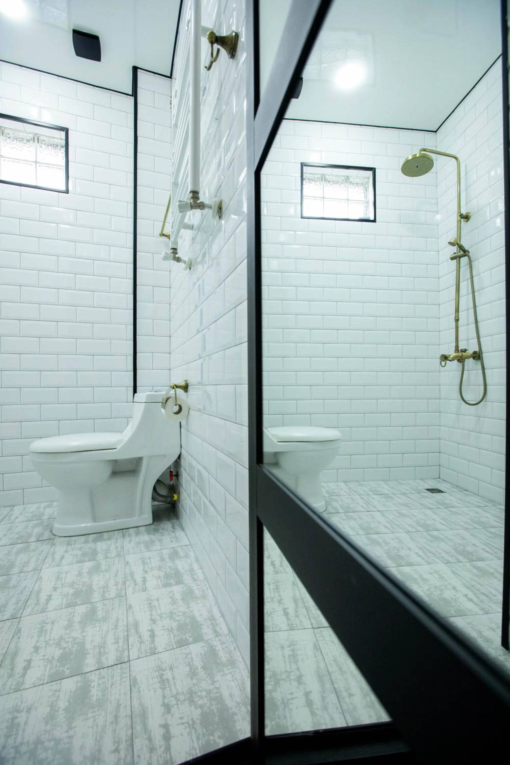 Bathroom in Level Up Hotel & Restaurant