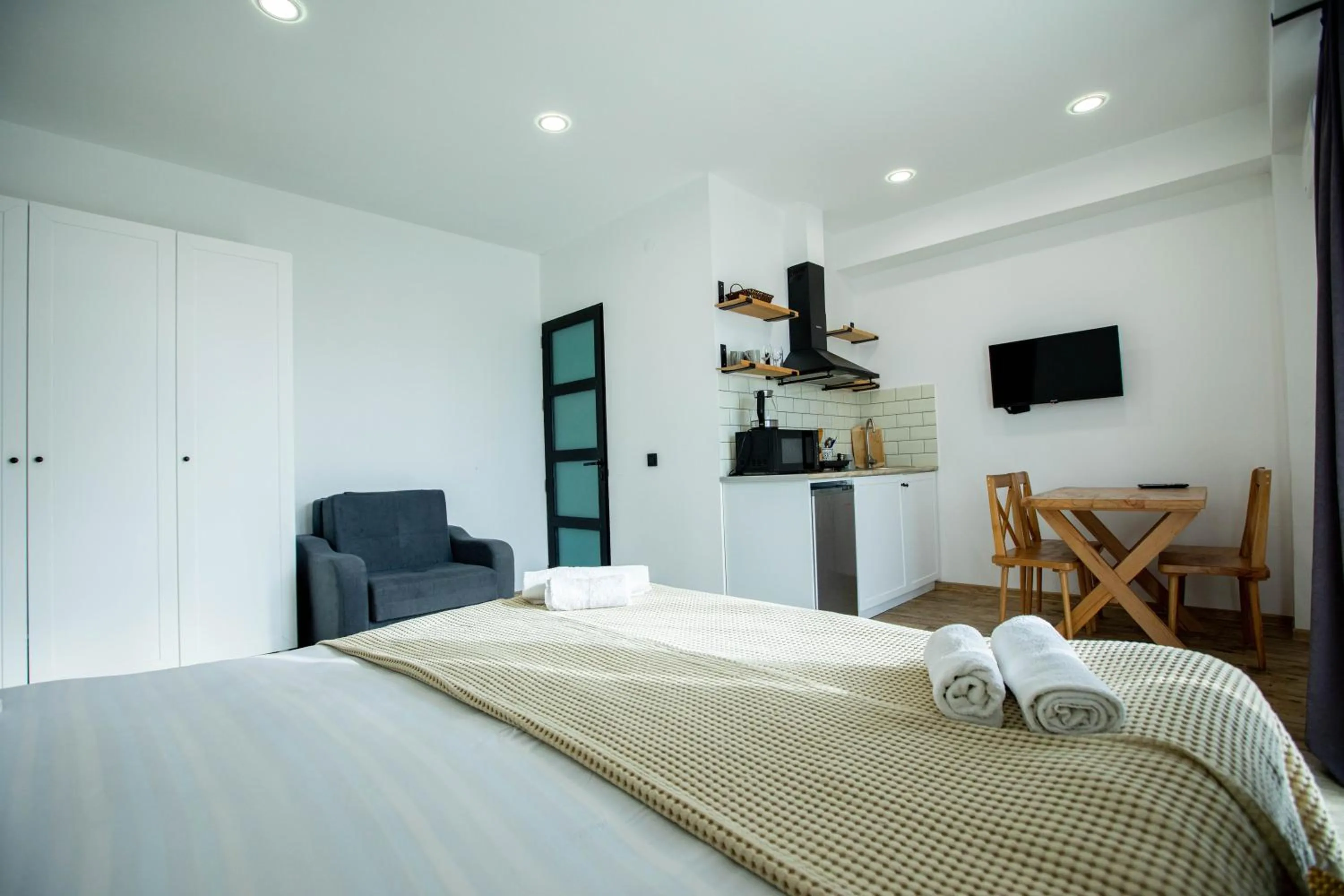 Bedroom, Bed in Level Up Hotel & Restaurant