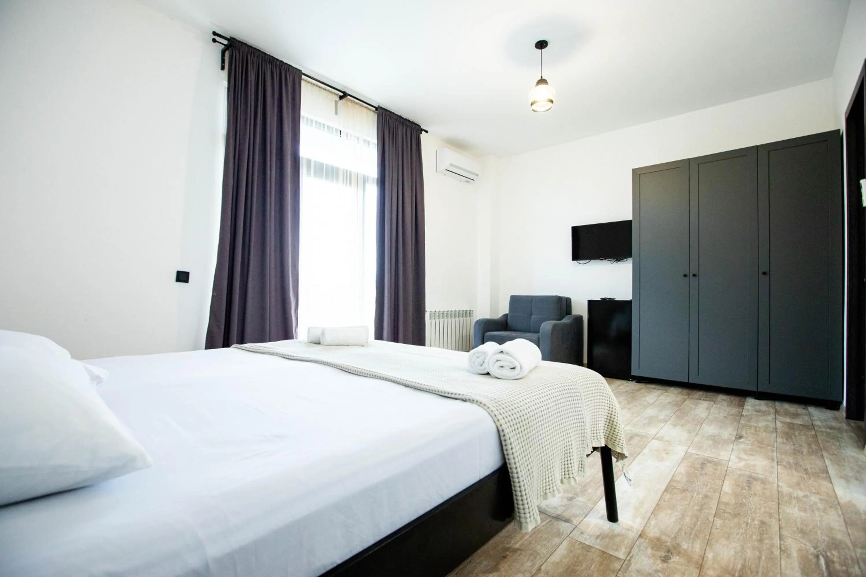 Bedroom, Bed in Level Up Hotel & Restaurant