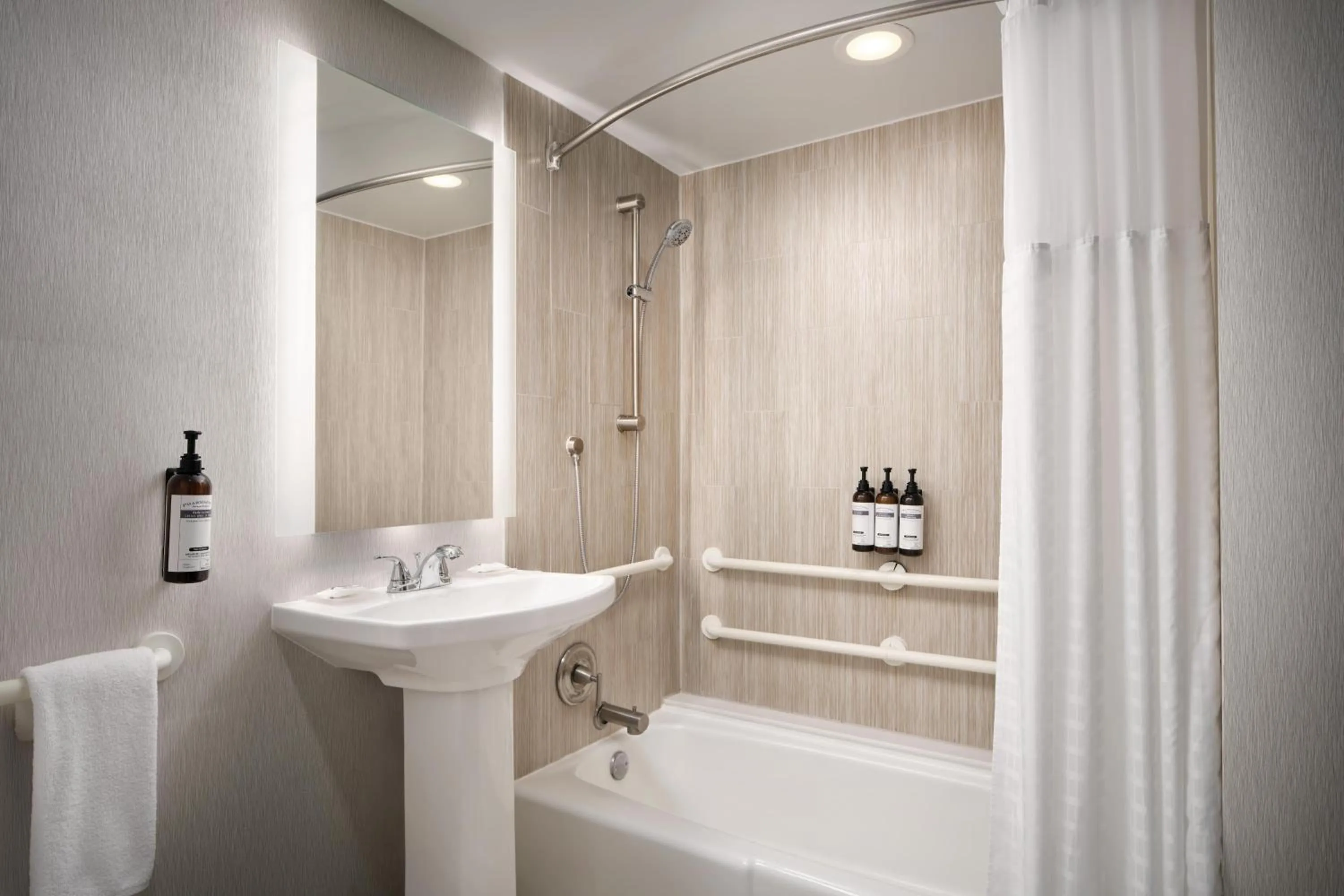 Bathroom in Hyatt Regency Suites Atlanta Northwest