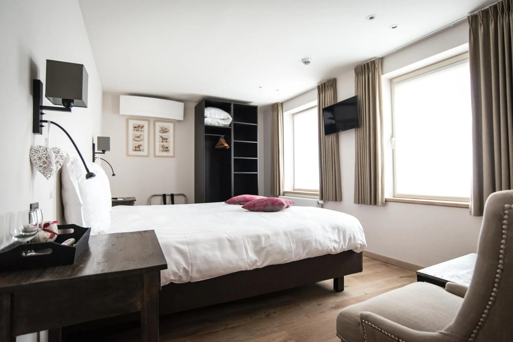 TV and multimedia in Maison de la Paix