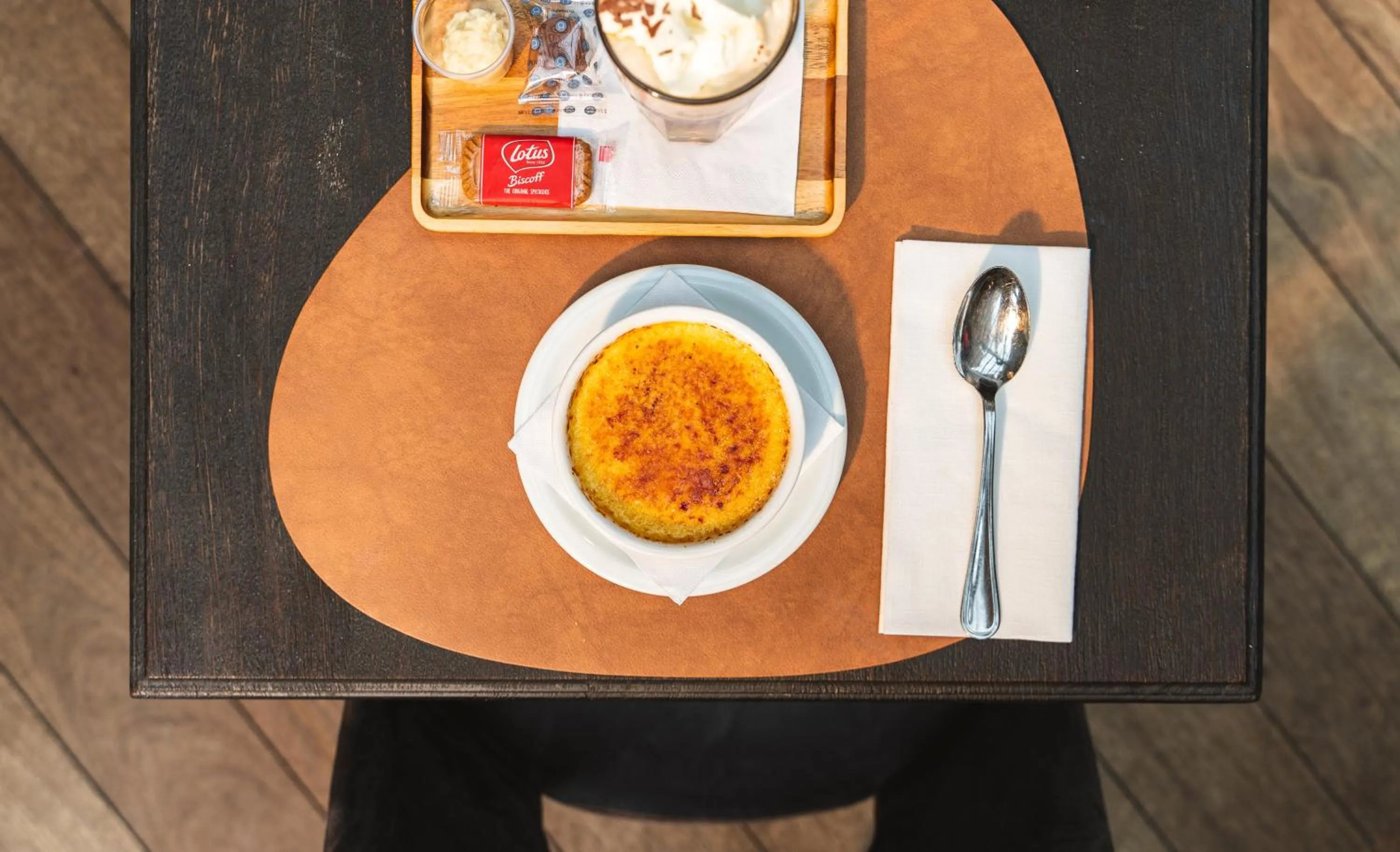 Restaurant/places to eat in Maison de la Paix