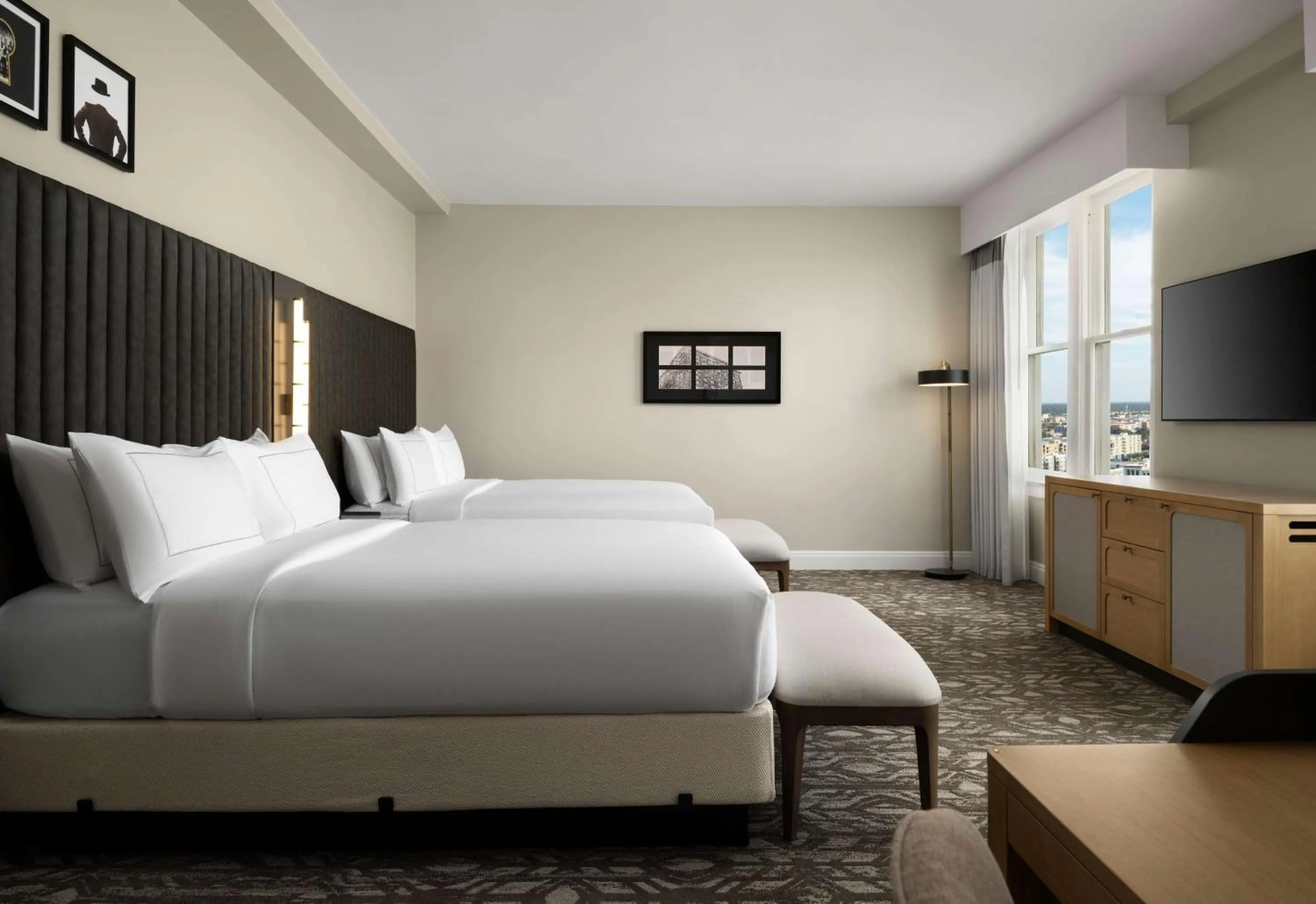 Bedroom, Bed in Hotel Flor Tampa Downtown, Tapestry Collection By Hilton