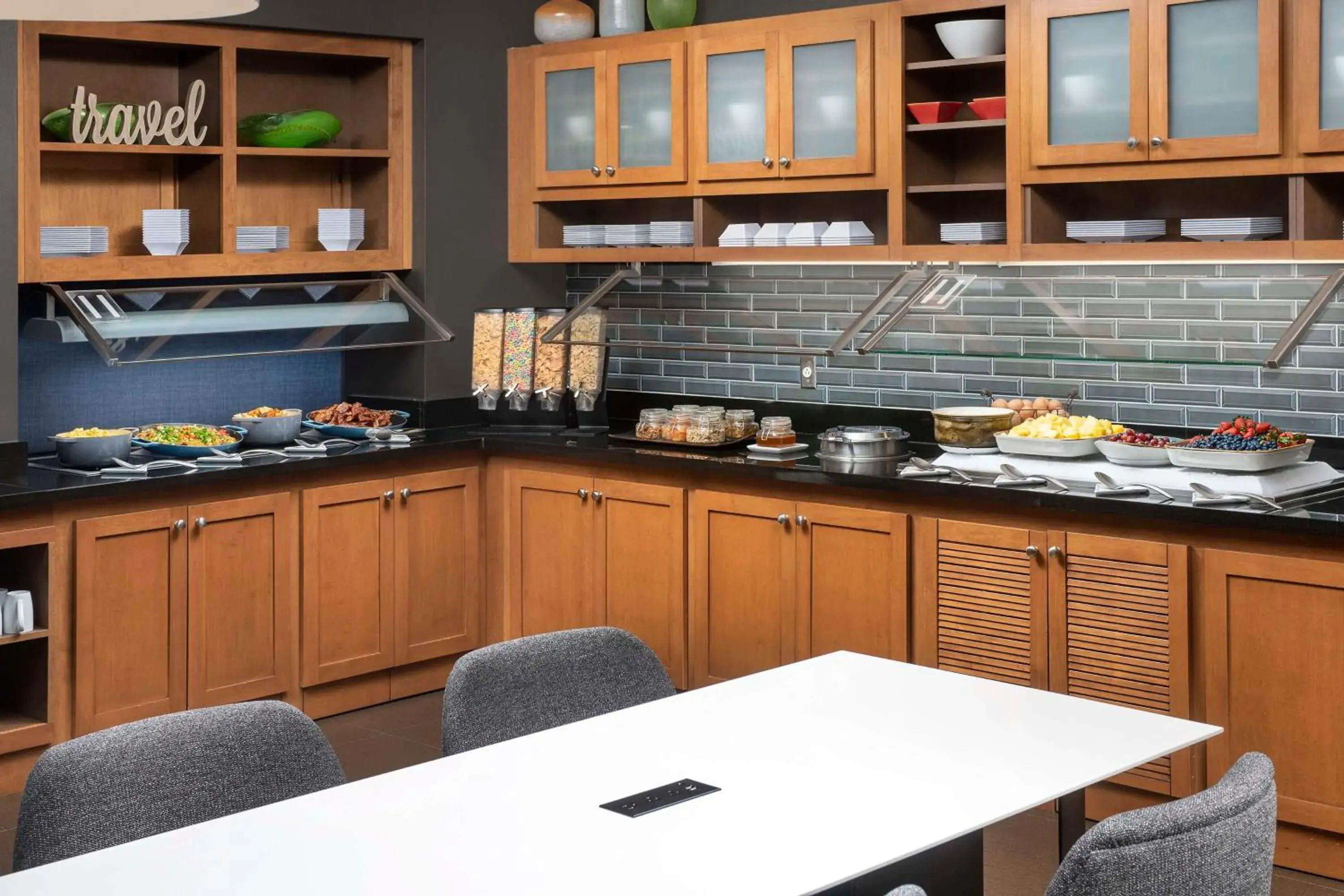 Breakfast in Hyatt Place Sugar Land Breakfast in Hyatt Place Sugar Land