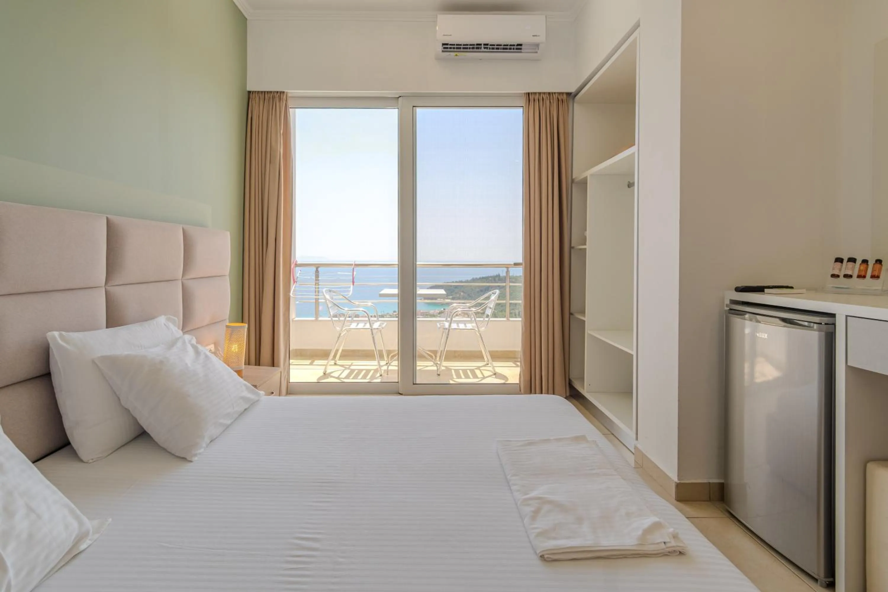 Bed in Aphrodite's Garden