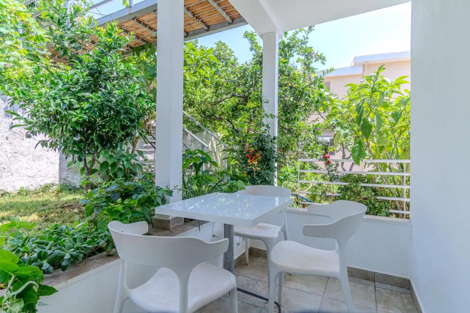 Property building in Aphrodite's Garden