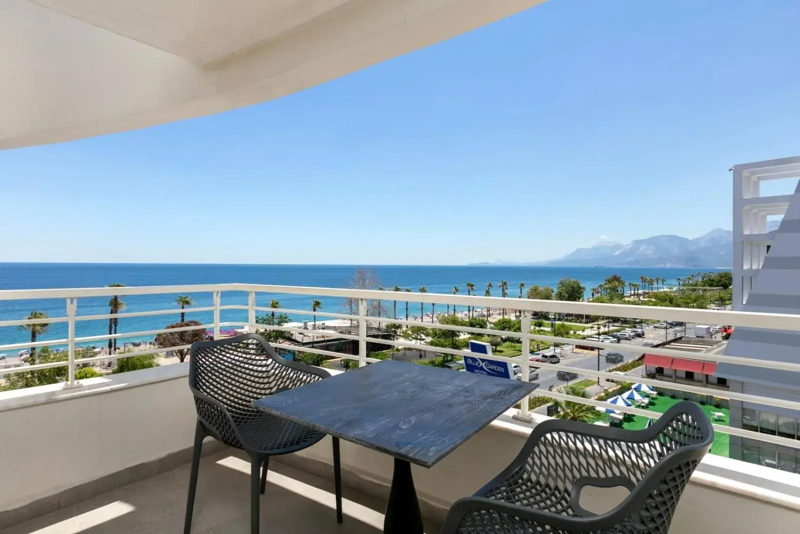 View (from property/room) in Reo Hotel View (from property/room) in Reo Hotel