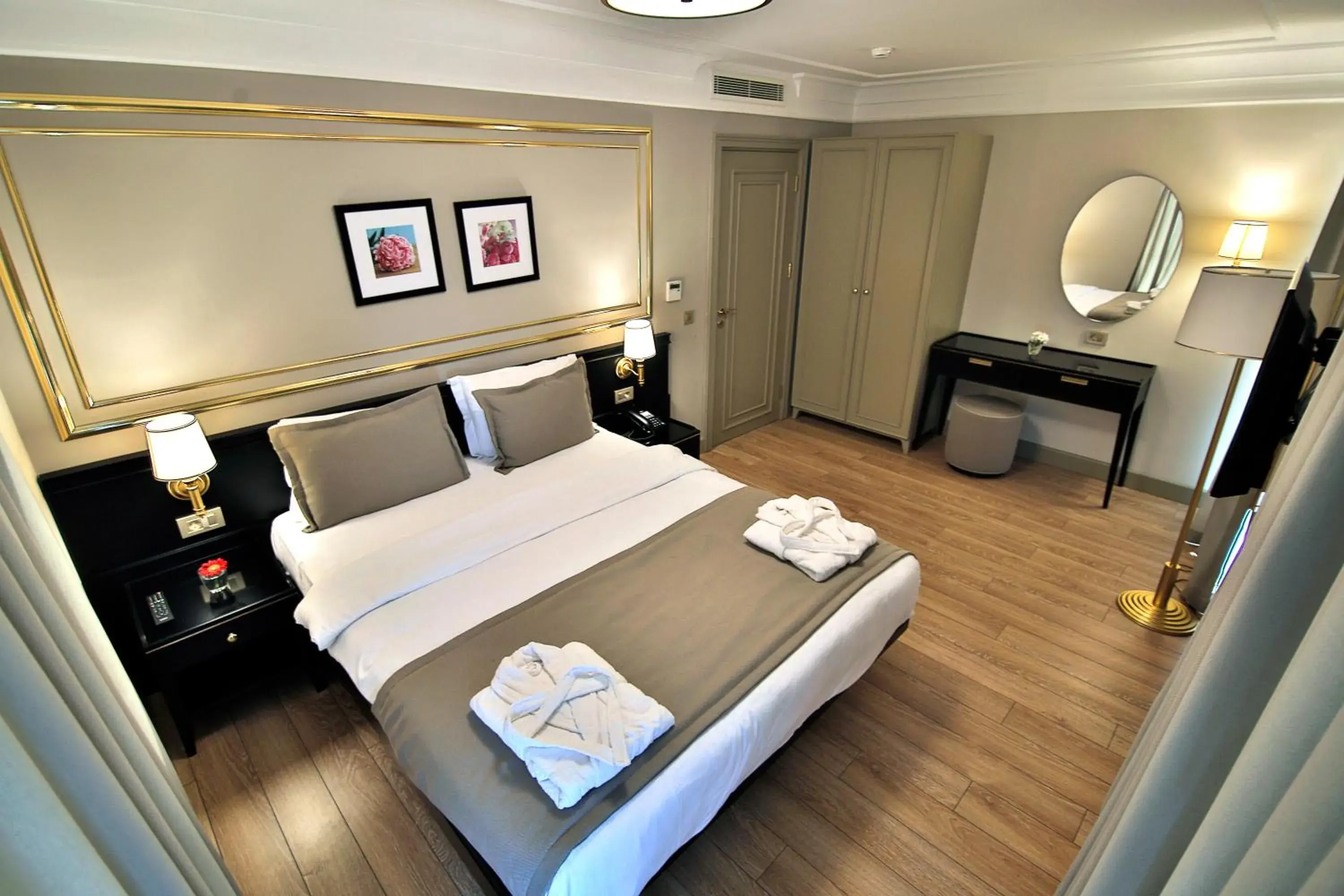Bedroom, Bed in Pacco Hotel & SPA