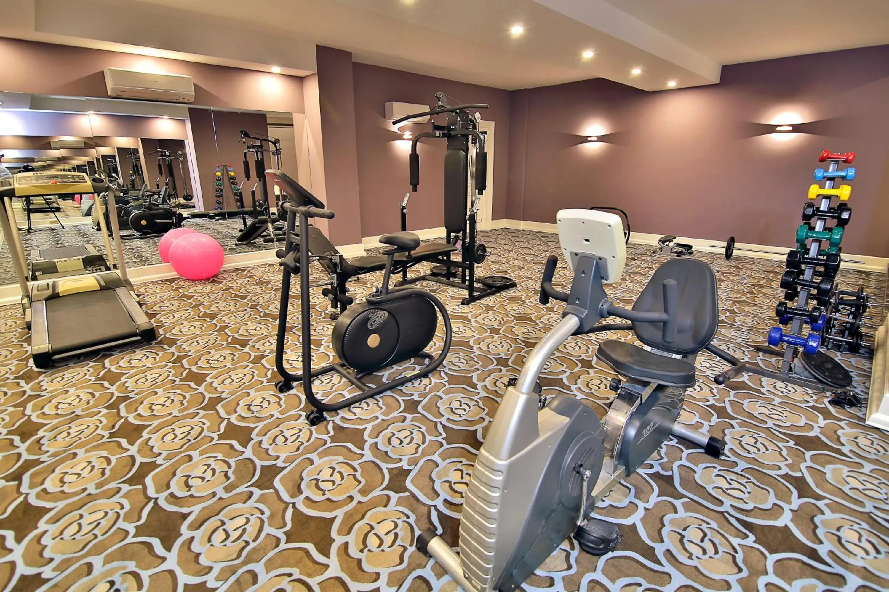 Fitness centre/facilities, Fitness Center/Facilities in Pacco Hotel & SPA