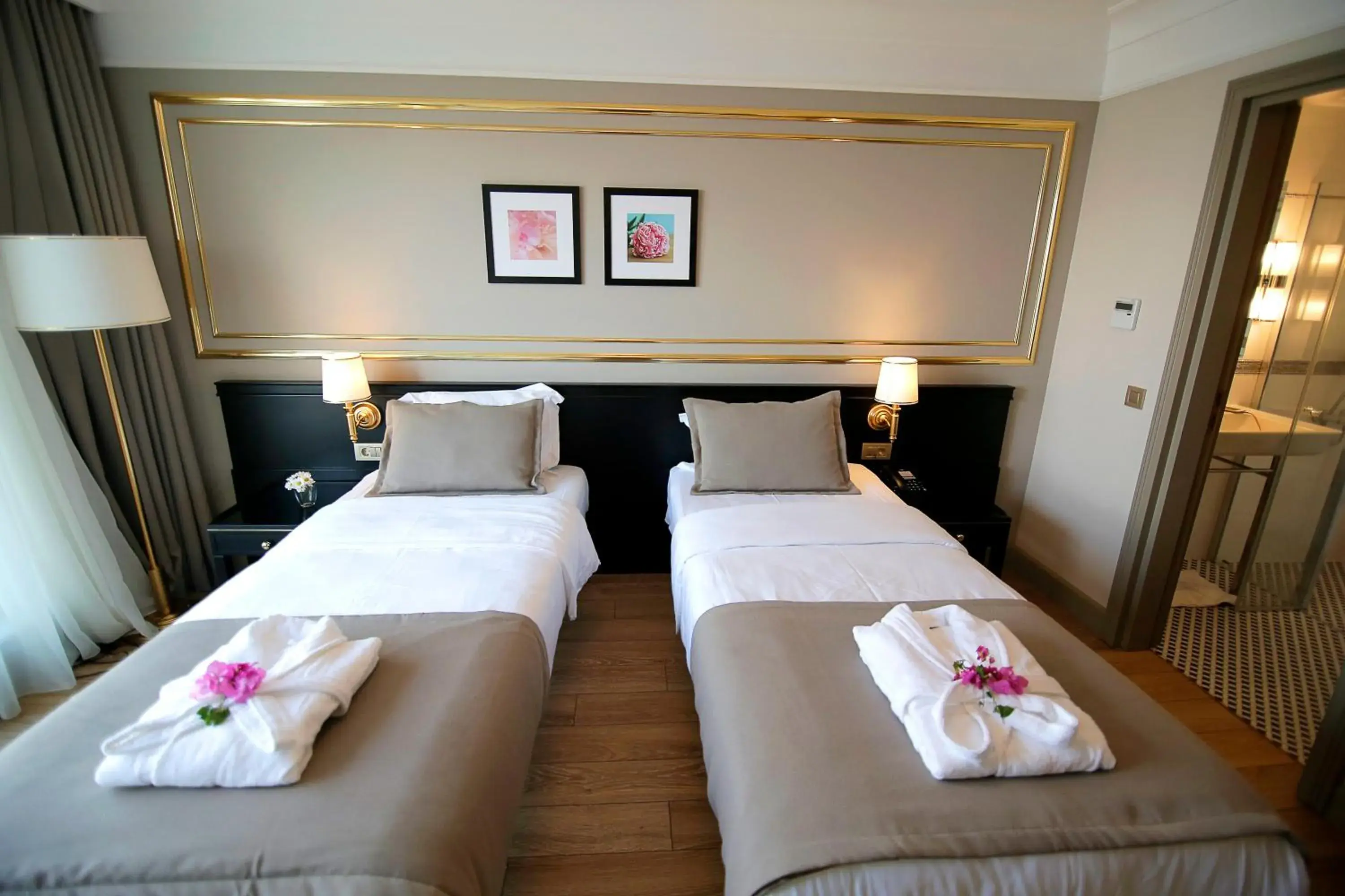 Bedroom, Bed in Pacco Hotel & SPA