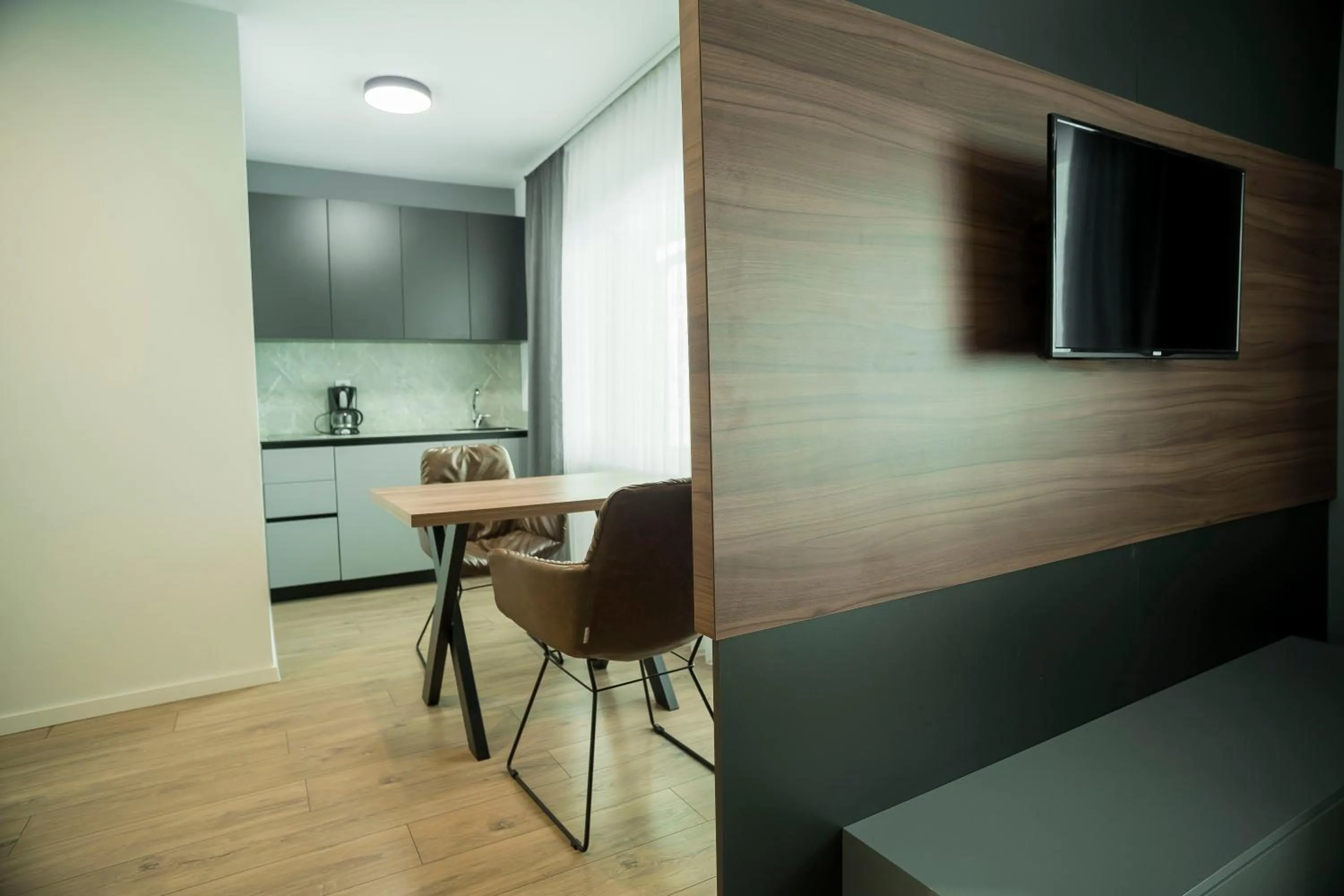 Kitchen or kitchenette in Lux Apartments