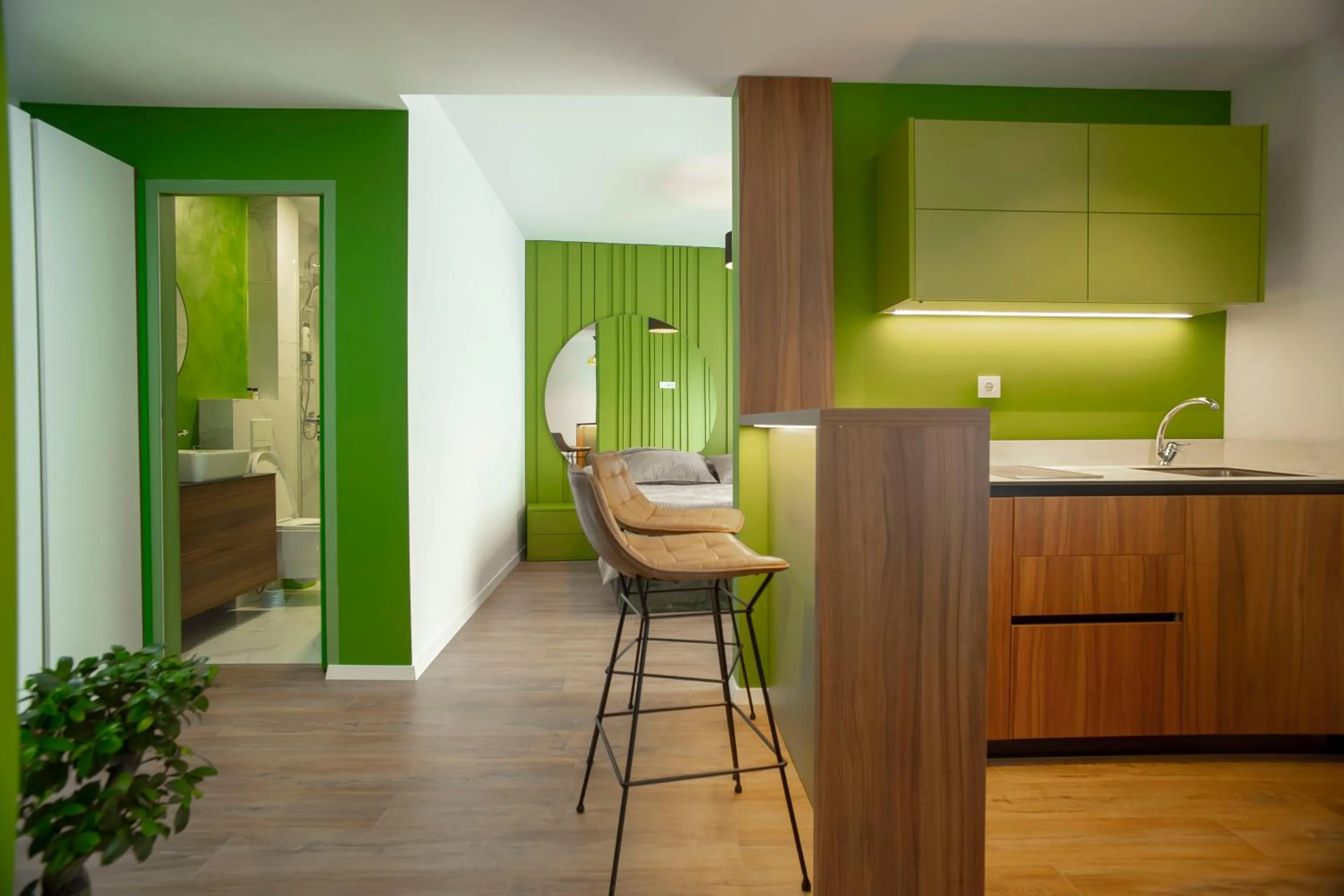 Kitchen or kitchenette in Lux Apartments