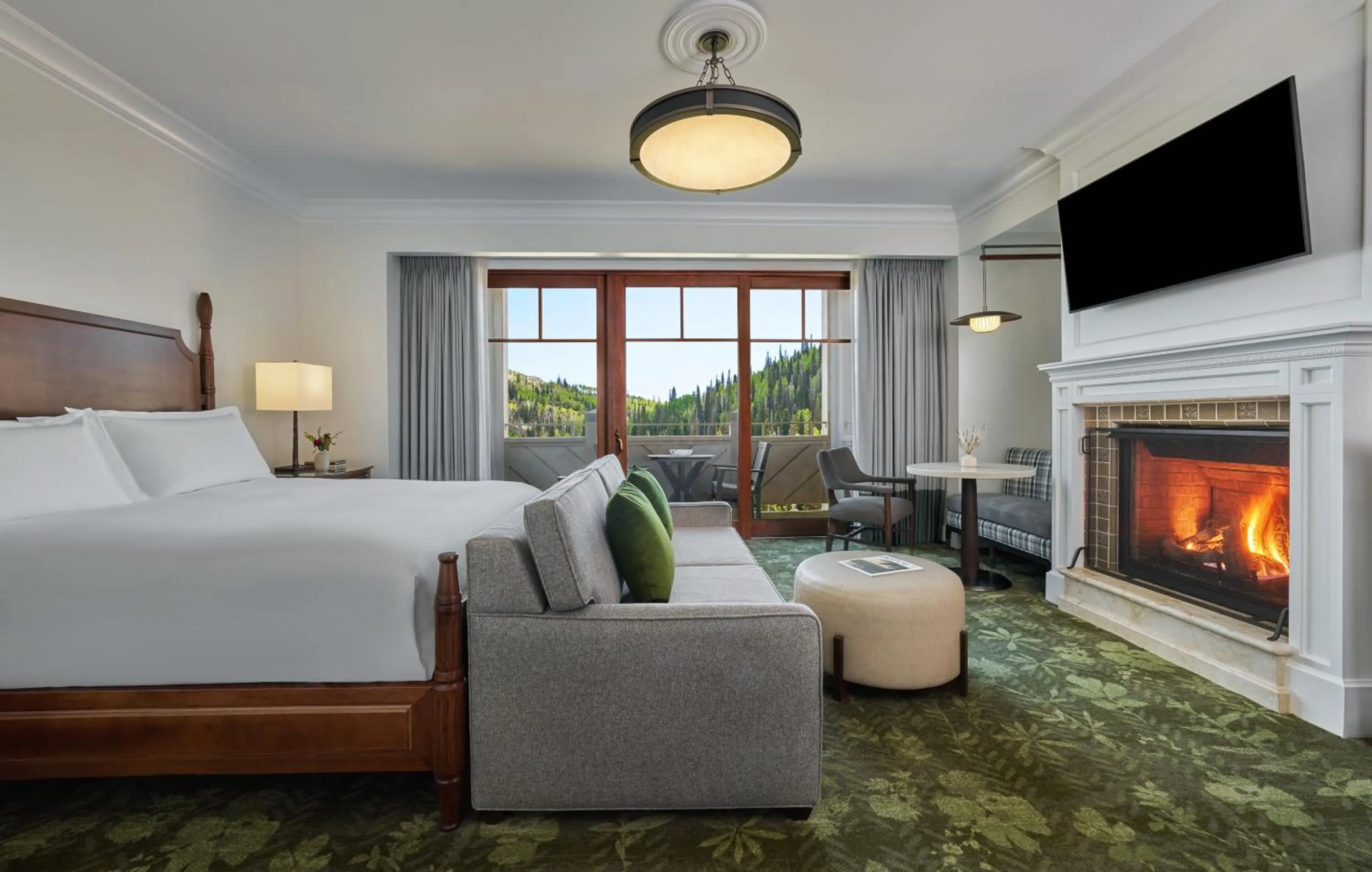 Bed in Montage Deer Valley