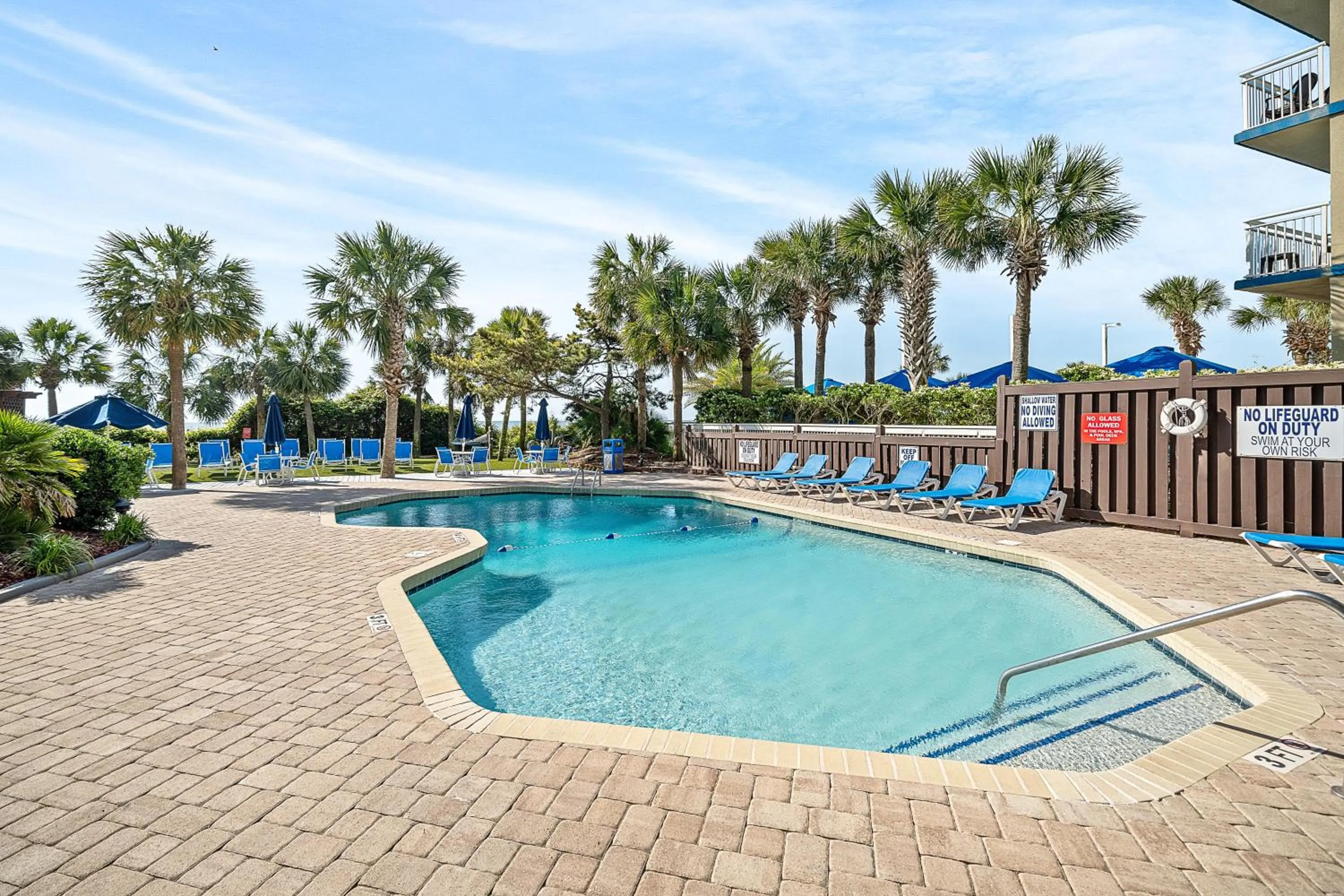 Swimming pool in Beach Colony Resort