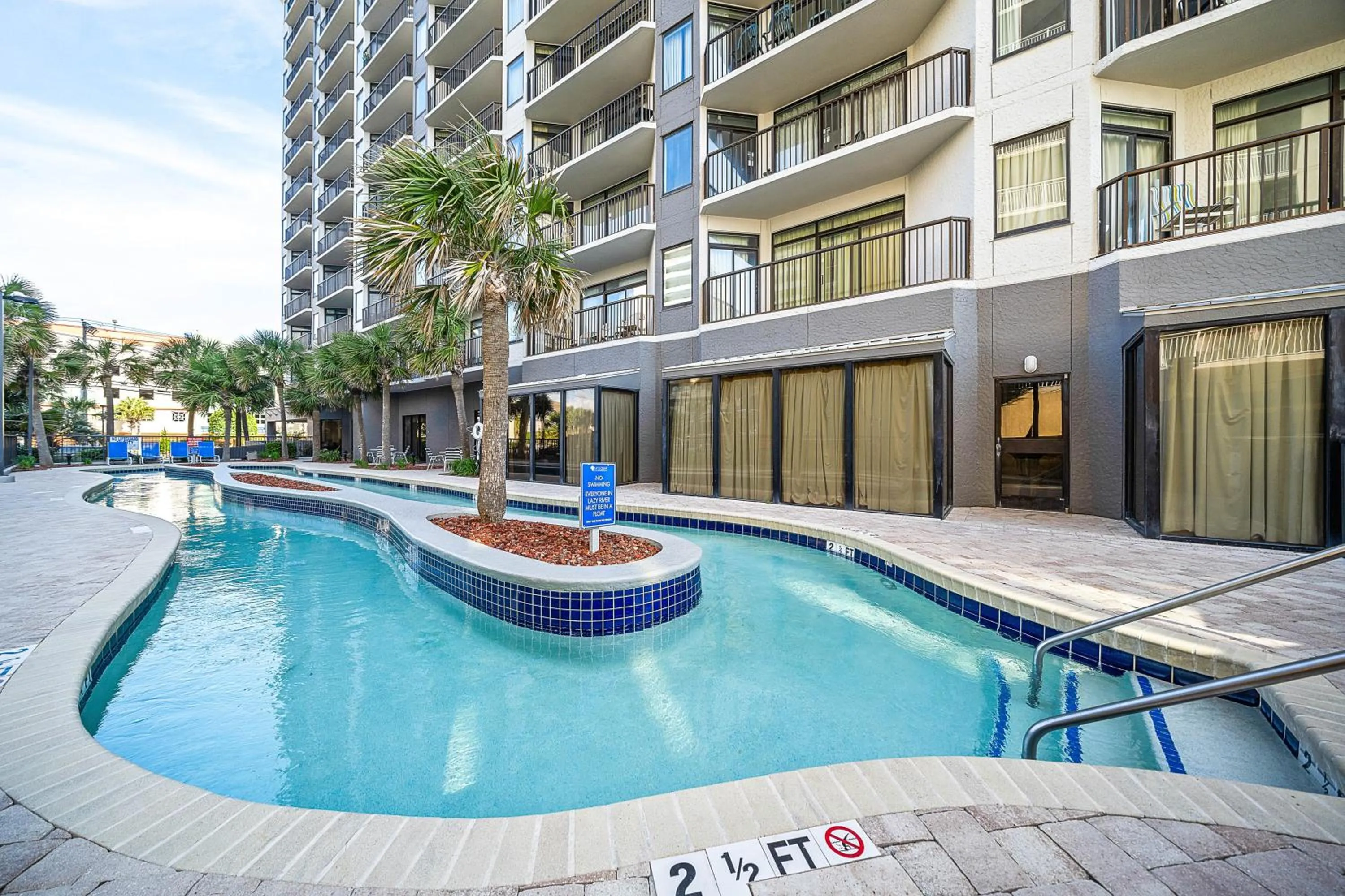 Swimming pool in Beach Colony Resort