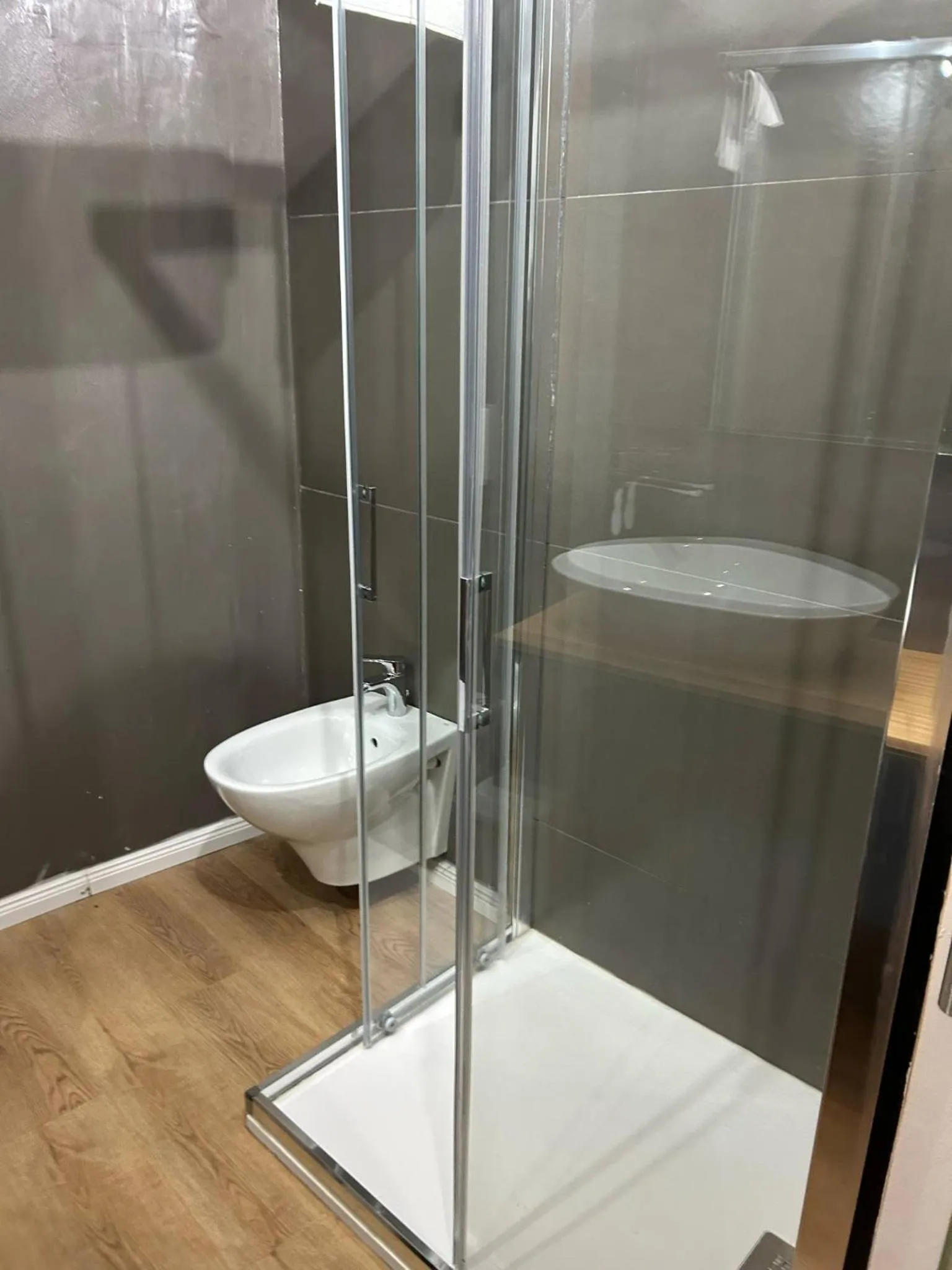 Shower in Beb c’est lavis