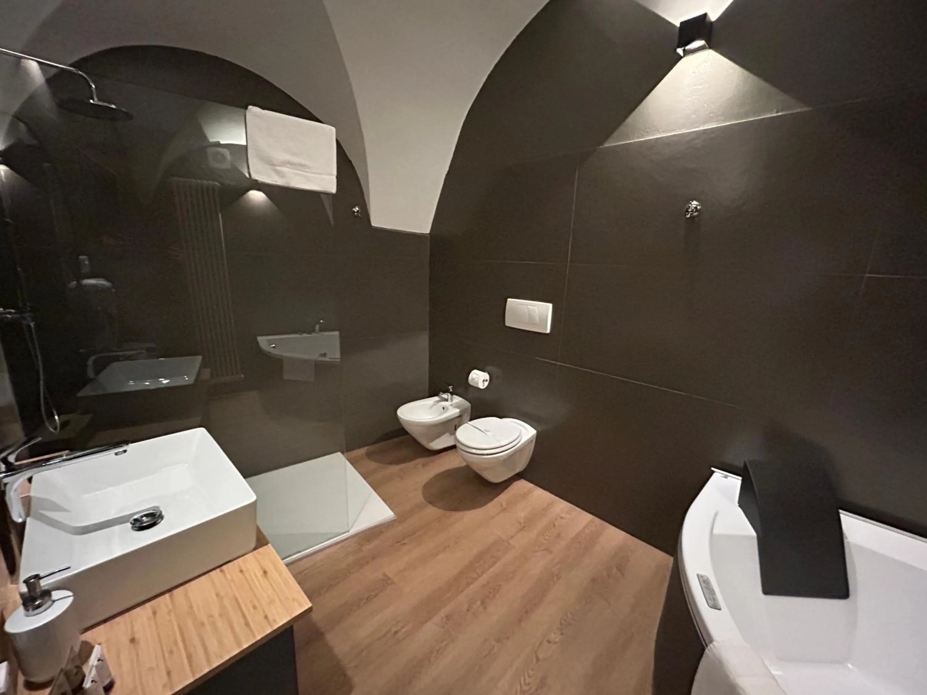 Shower in Beb c’est lavis