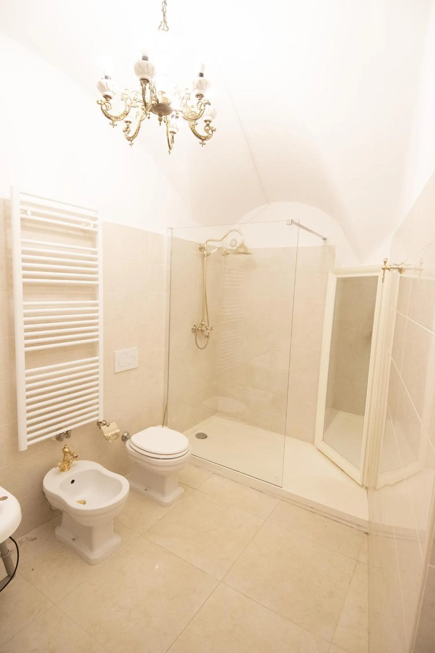 Bathroom in Beb c’est lavis