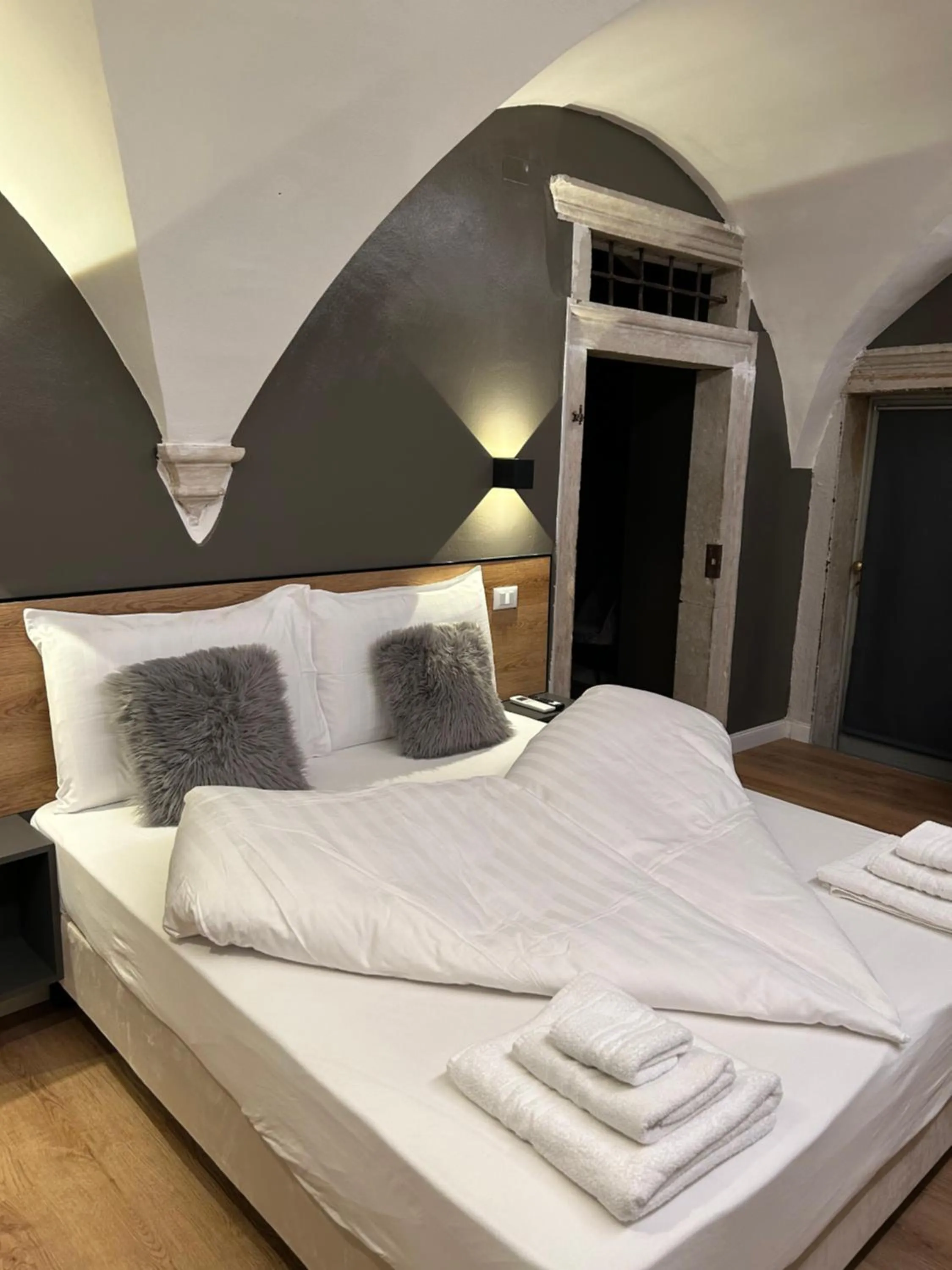 Bed in Beb c’est lavis