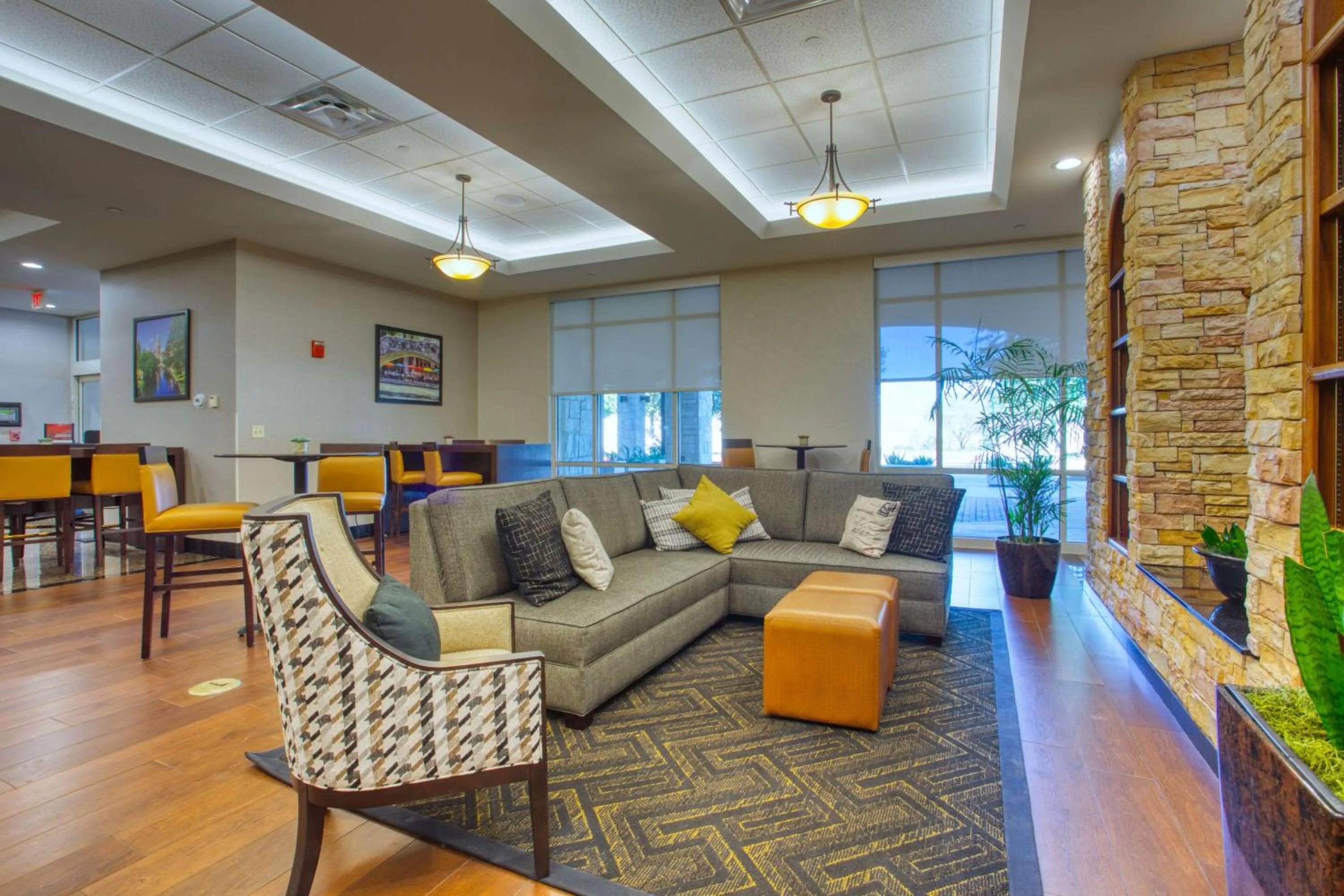 Lobby or reception in Drury Inn & Suites San Antonio Near La Cantera