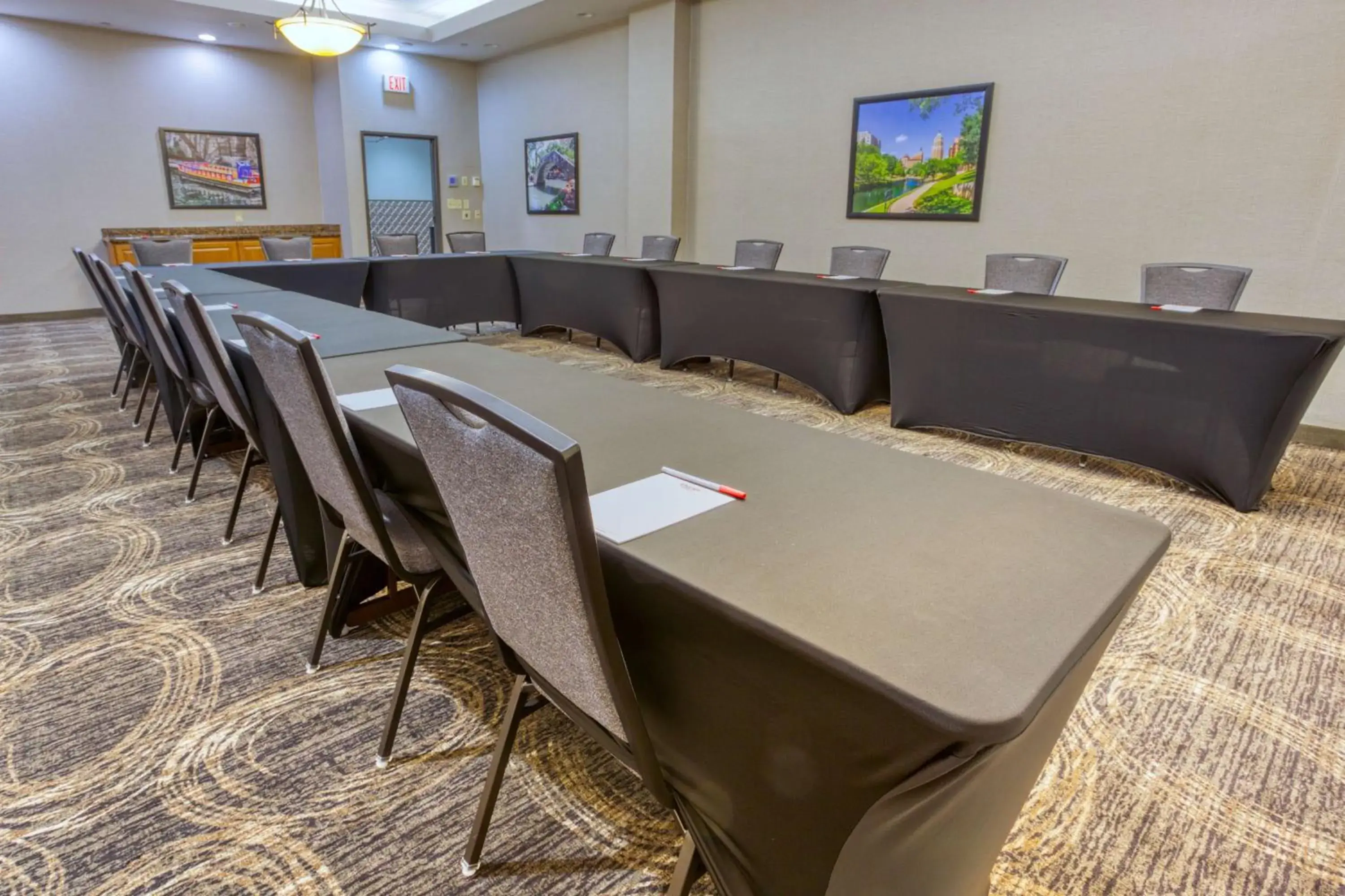 Spa and wellness centre/facilities in Drury Inn & Suites San Antonio Near La Cantera Spa and wellness centre/facilities in Drury Inn & Suites San Antonio Near La Cantera