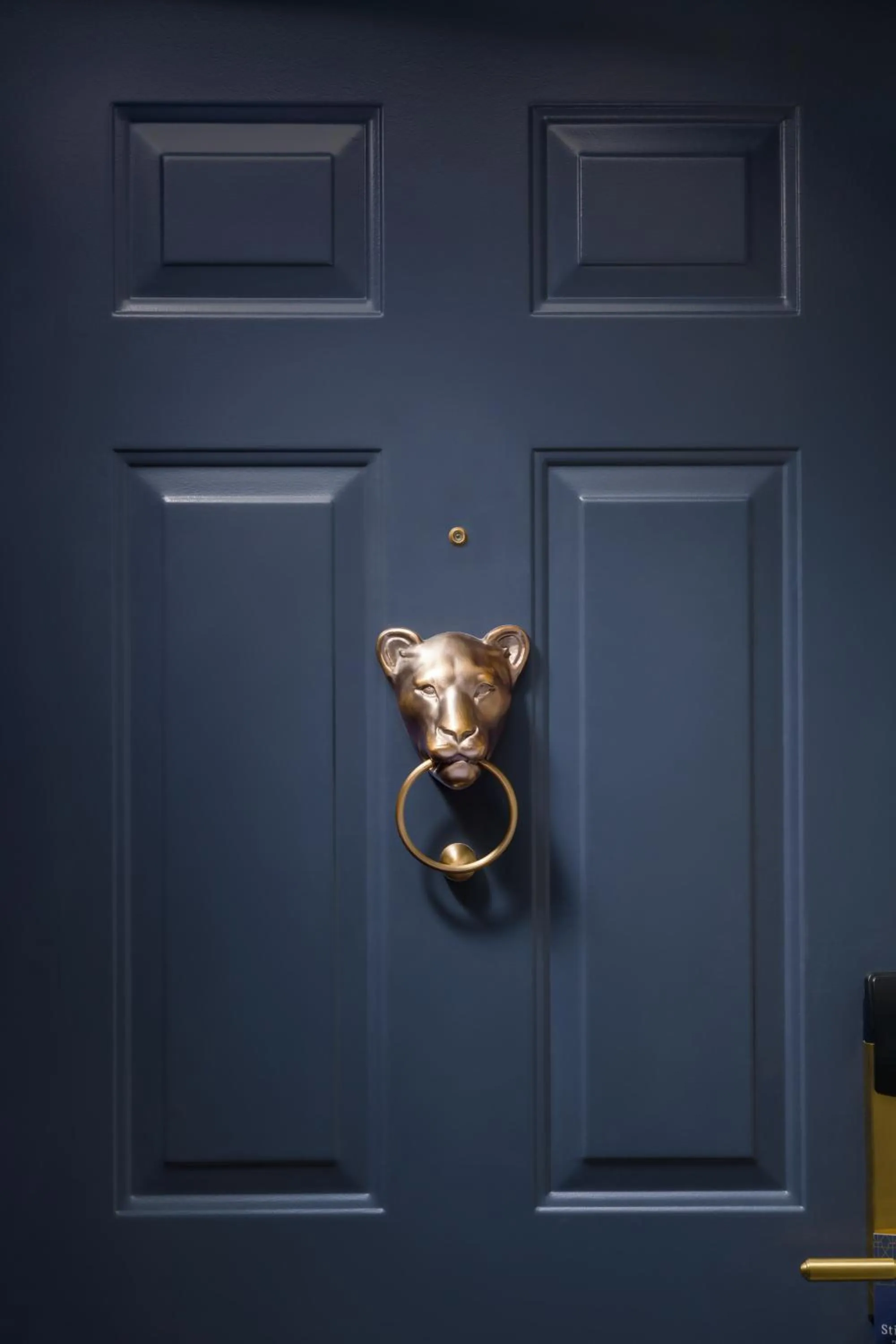 Decorative detail in Nittany Lion Inn