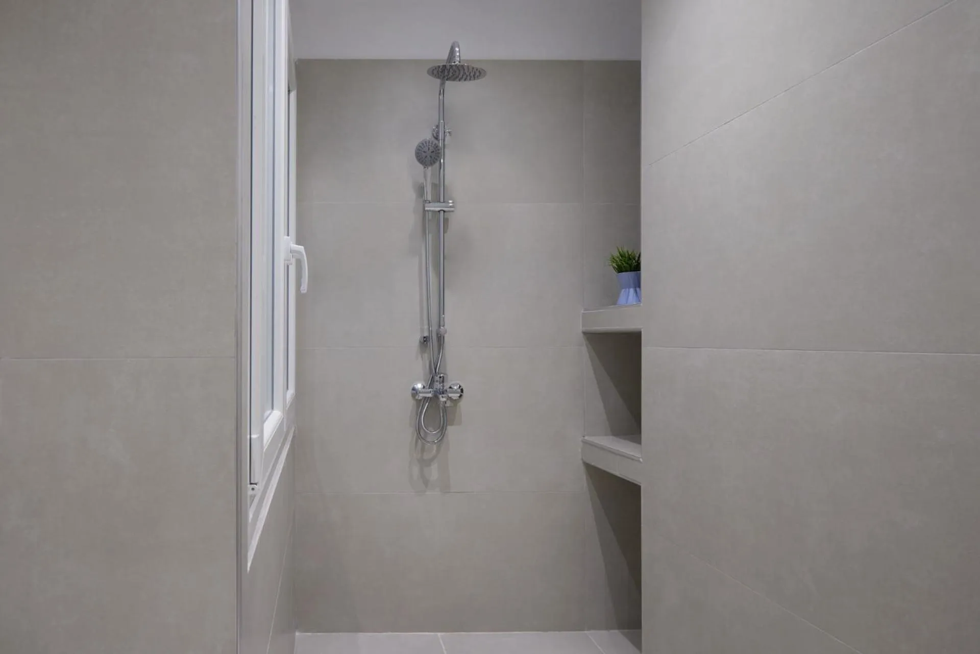 Athenian Sensations Apartments and Suites in the Heart of Athens