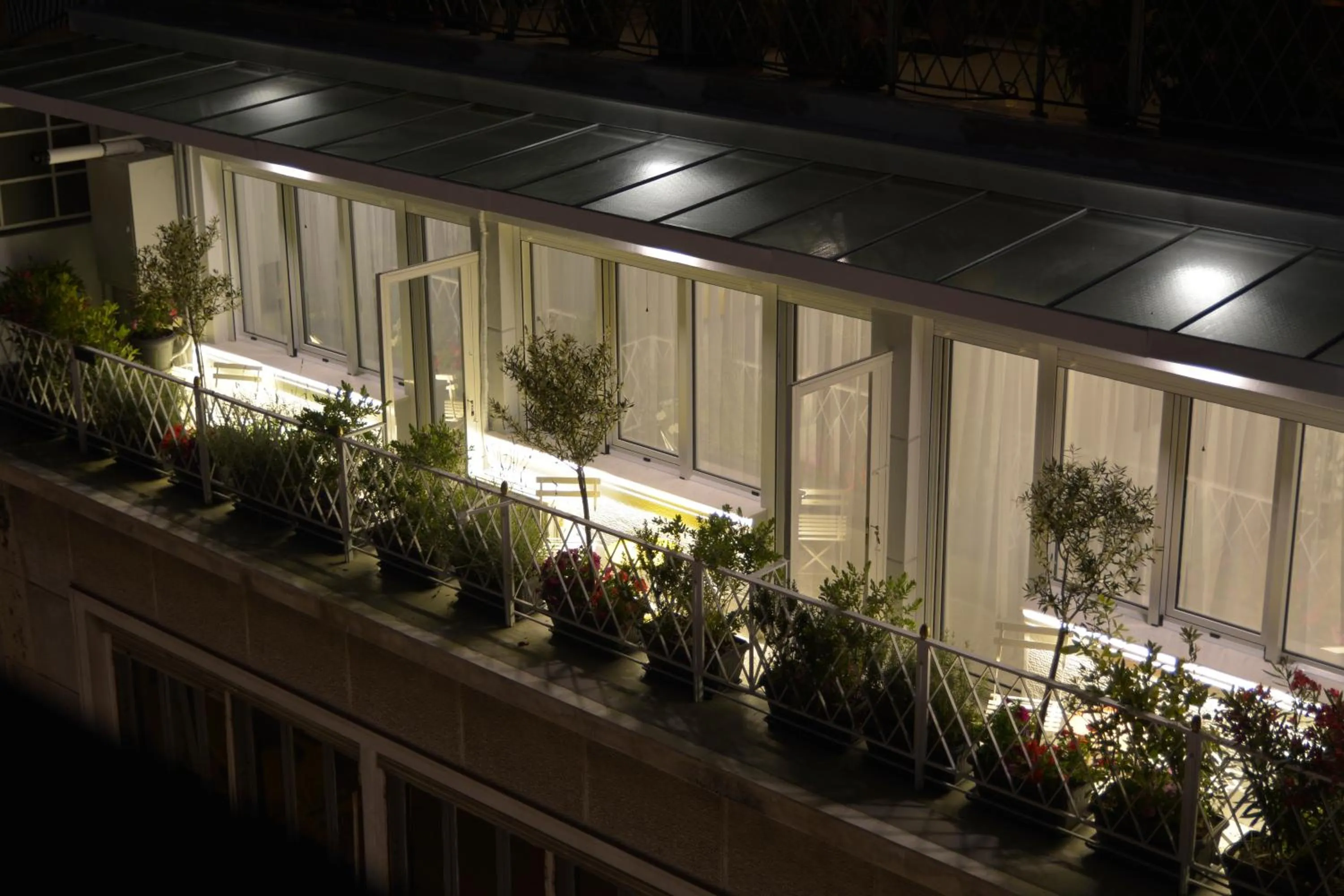 Athenian Sensations Apartments and Suites in the Heart of Athens