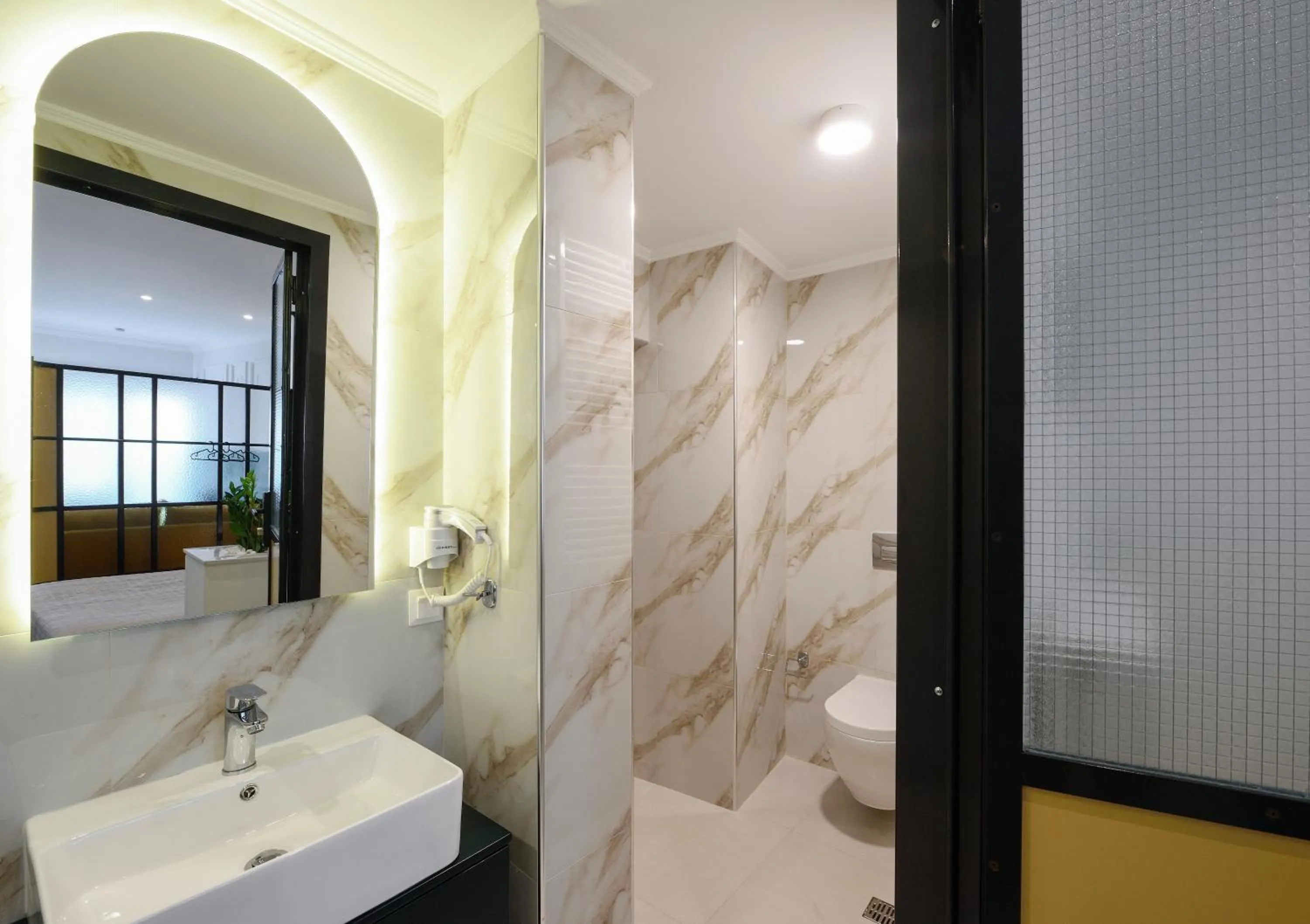 Athenian Sensations Apartments and Suites in the Heart of Athens