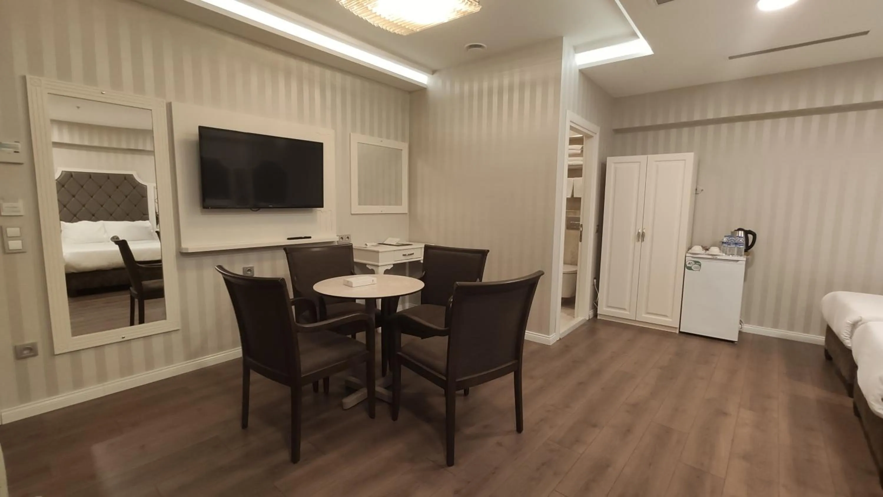 TV and multimedia in Mister Istanbul Hotel & Spa