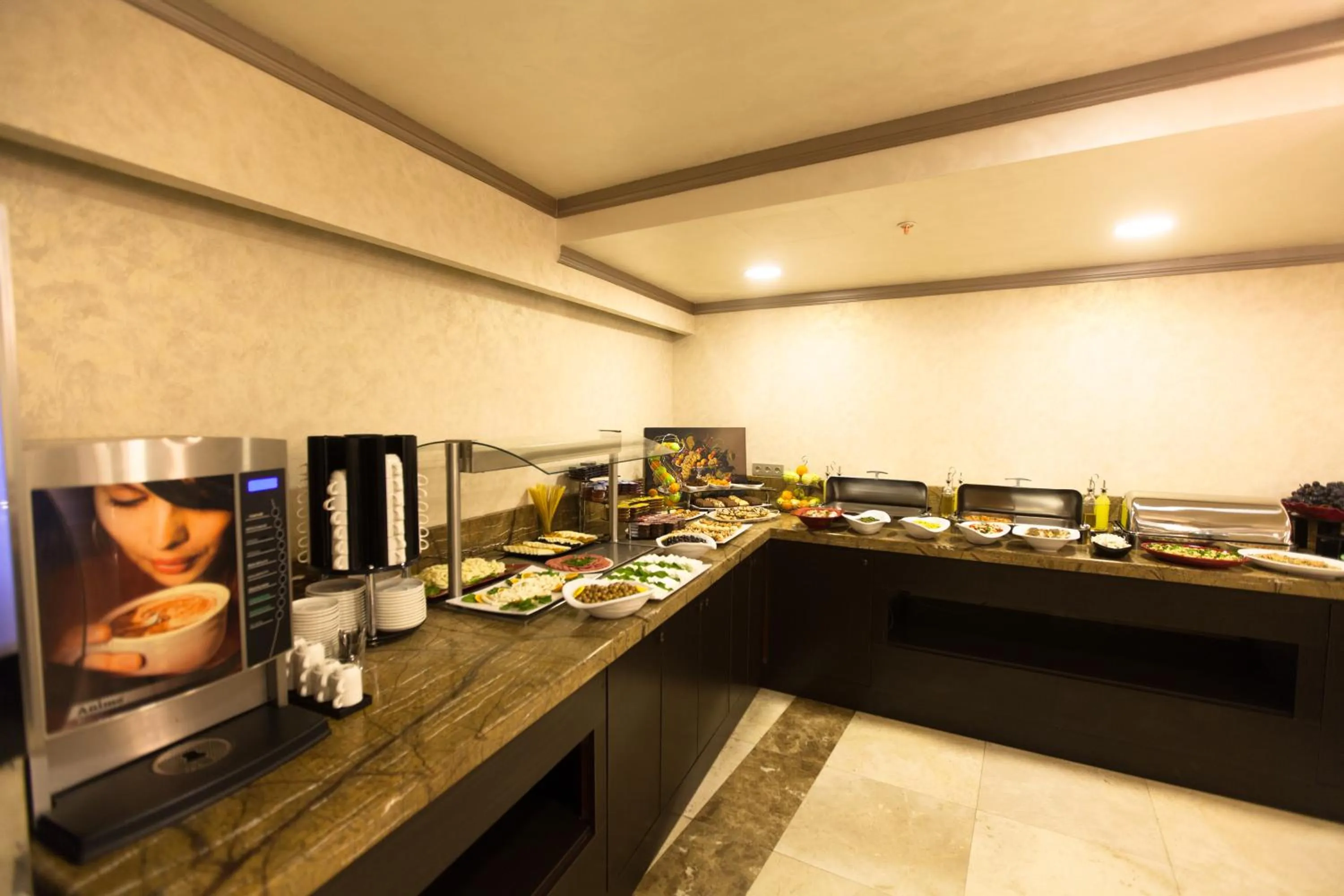 Breakfast in Mister Istanbul Hotel & Spa