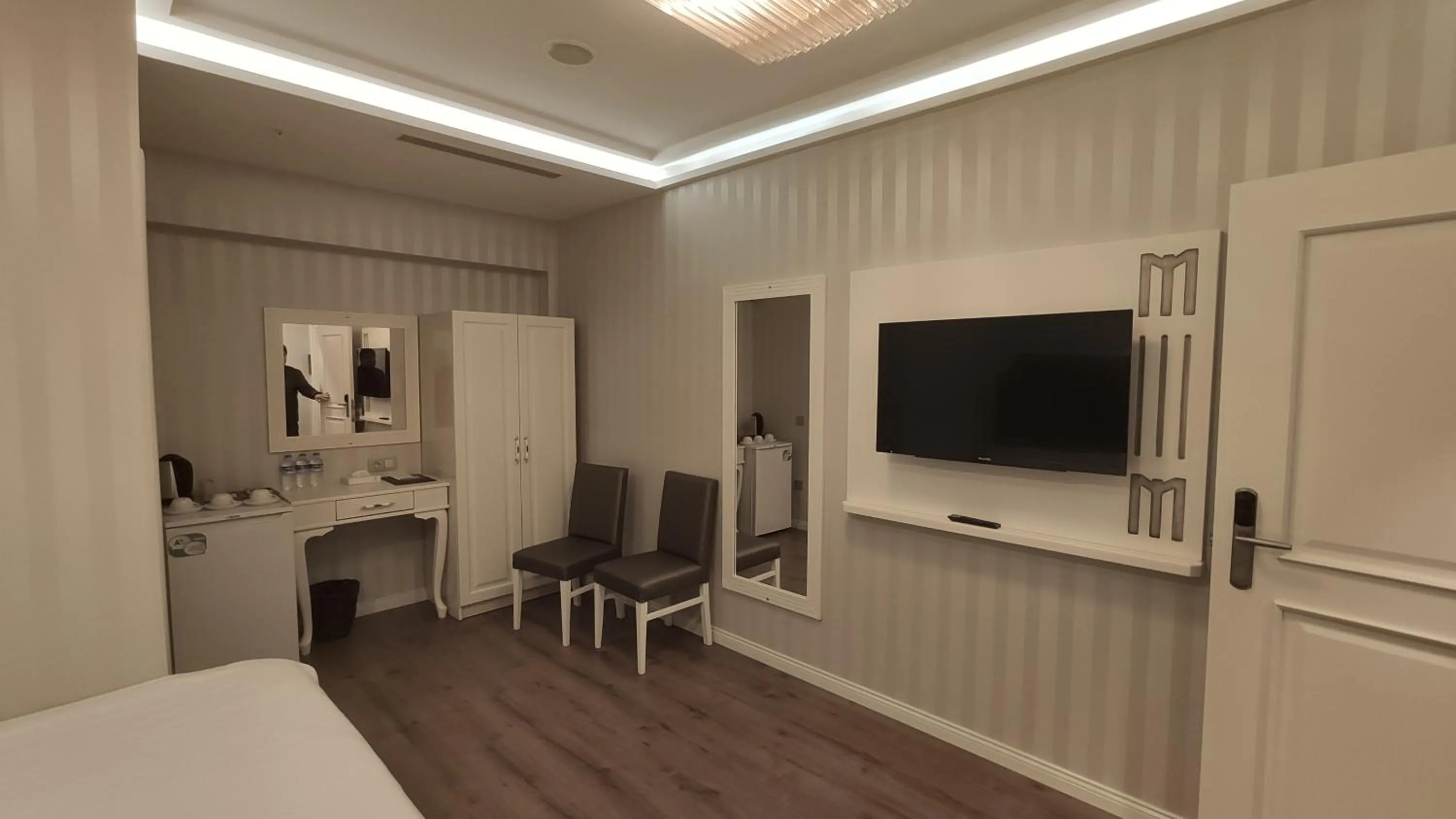 TV and multimedia in Mister Istanbul Hotel & Spa