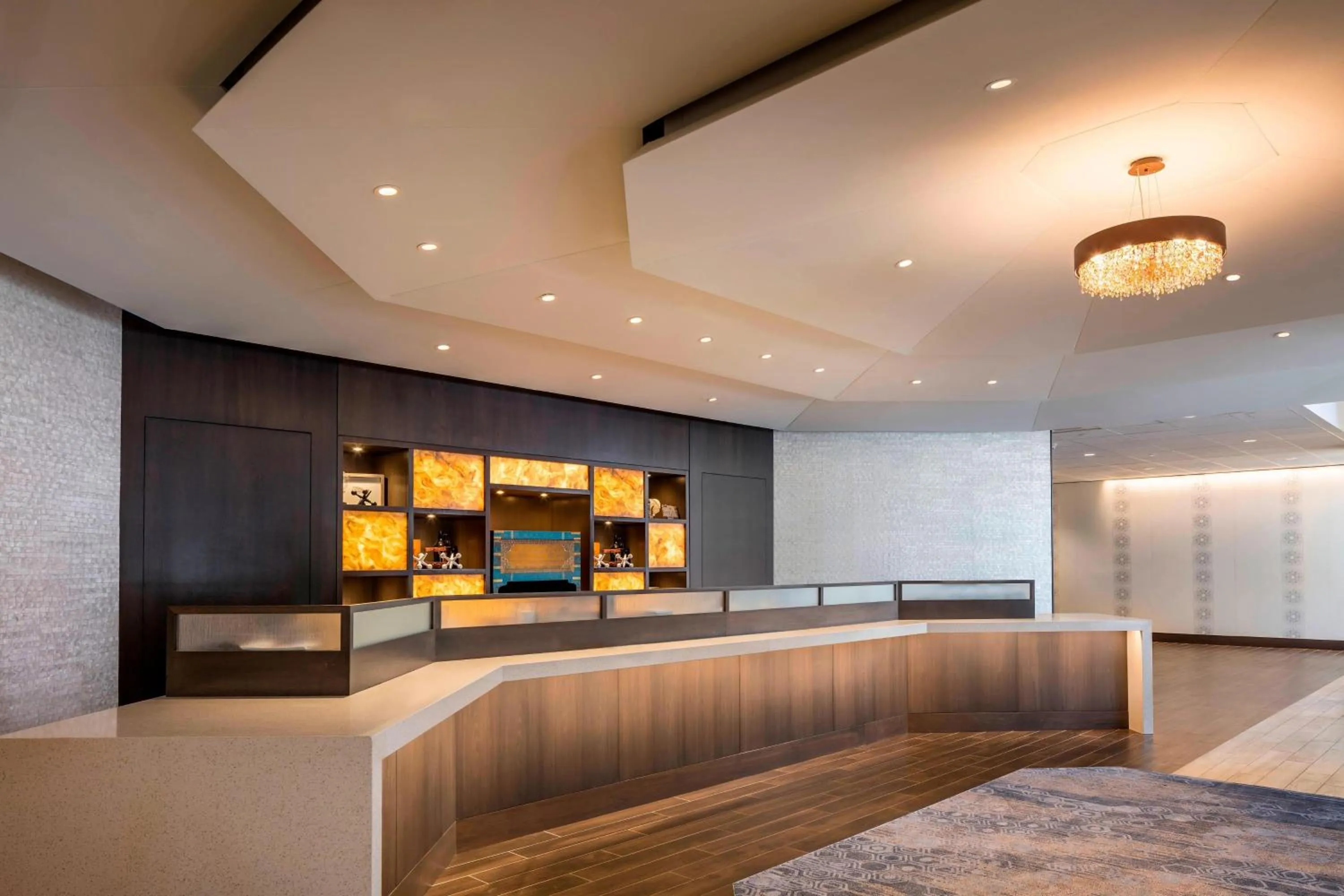 Lobby or reception in Four Points by Sheraton Norwood Conference Center