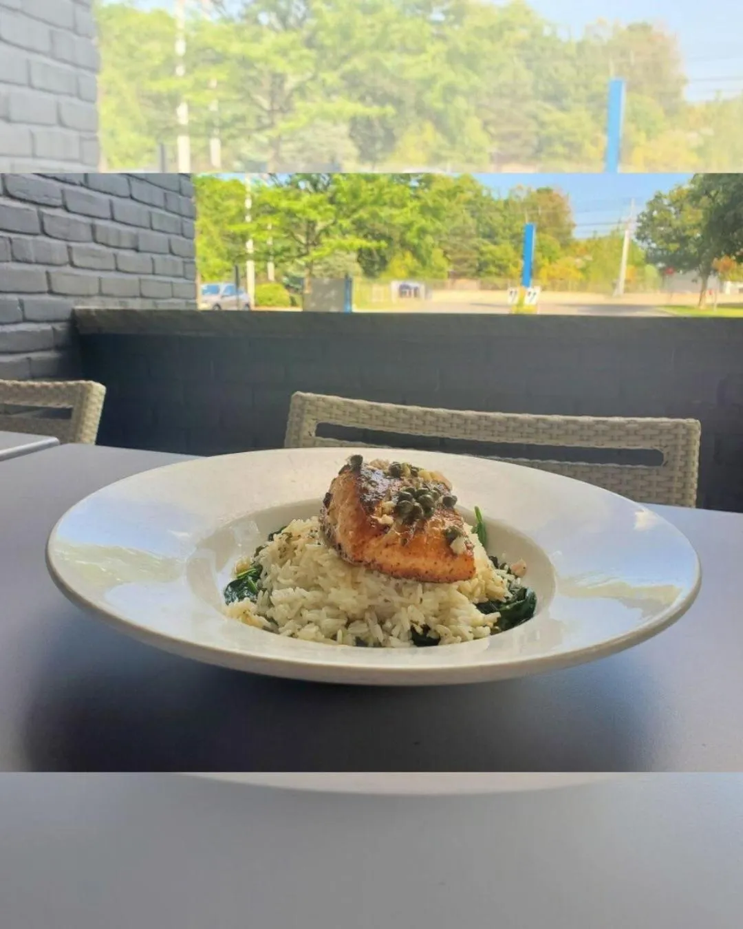 Restaurant/places to eat in Four Points by Sheraton Norwood Conference Center