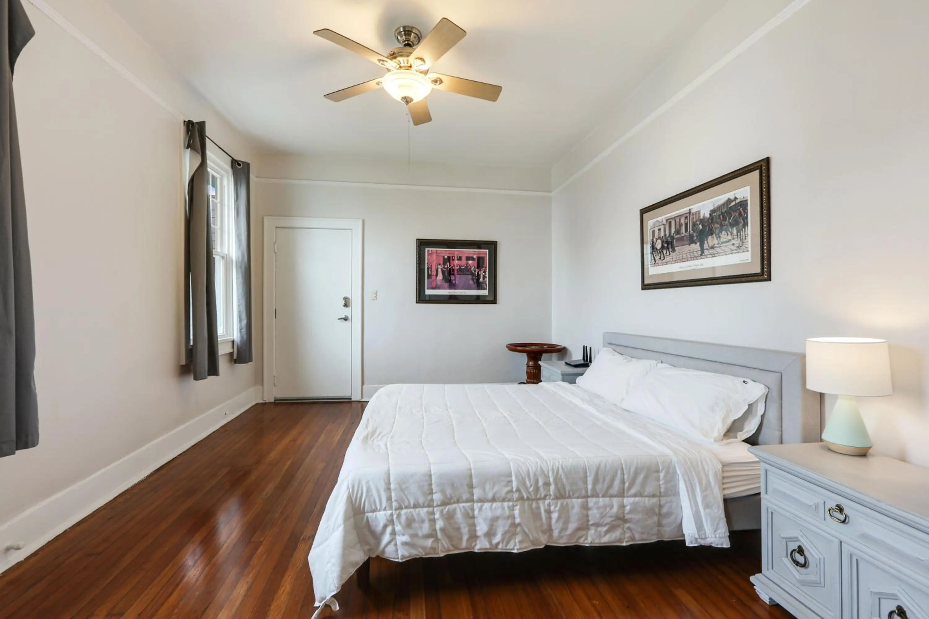 Bed in Freret Apartments near Streetcar & Tulane