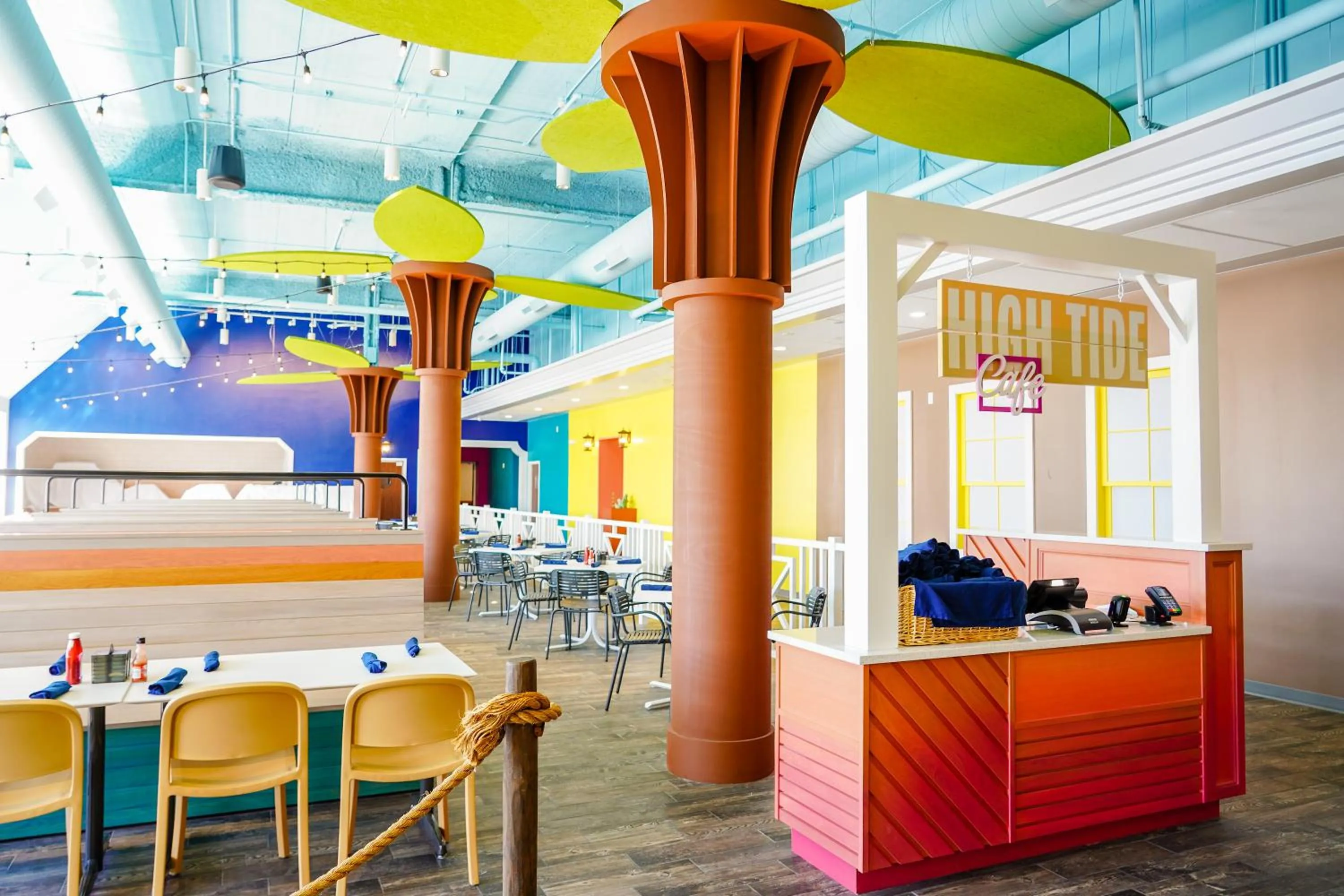 Restaurant/places to eat in Castaway Bay by Cedar Point Resorts