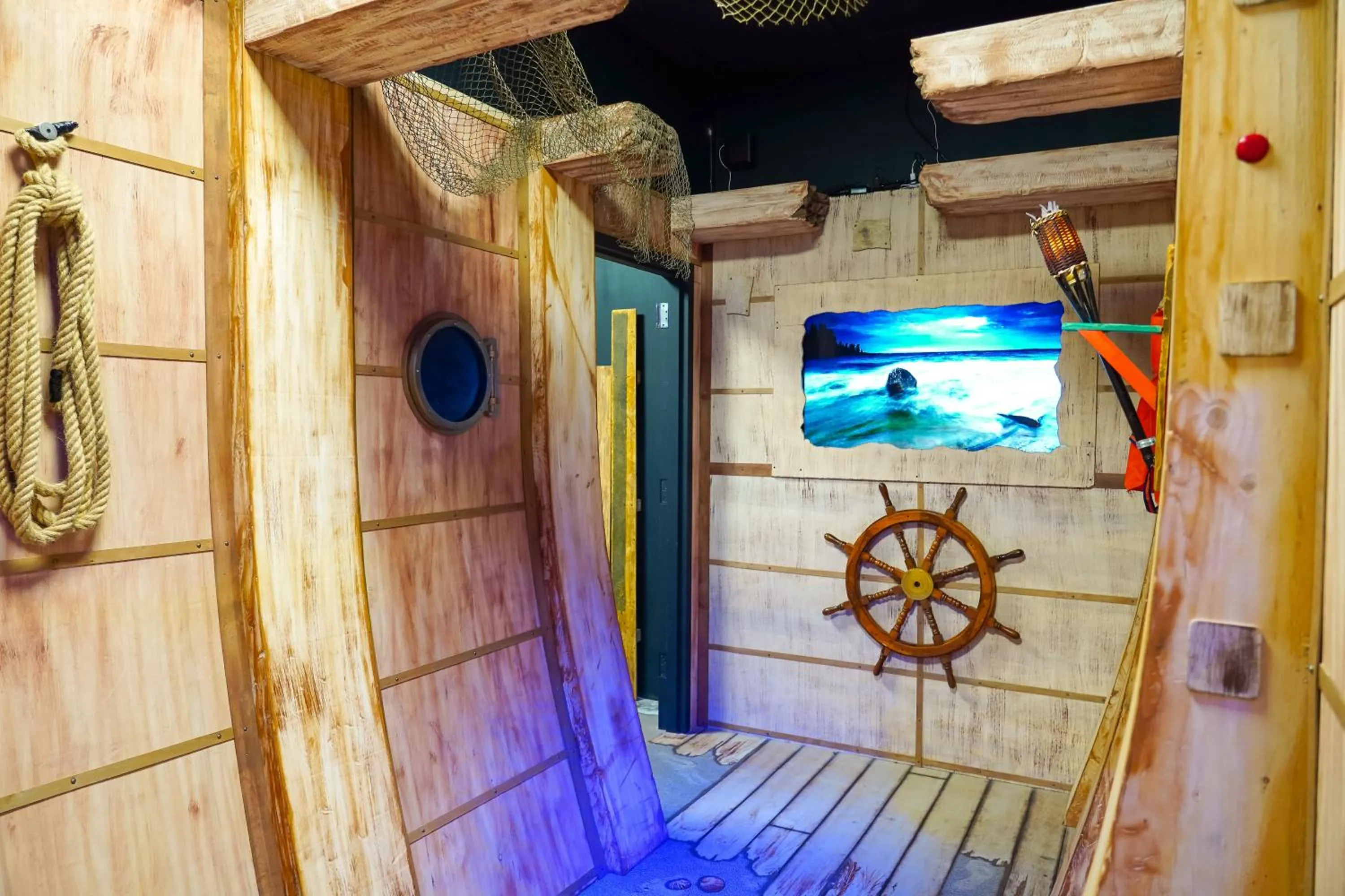 Activities in Castaway Bay by Cedar Point Resorts