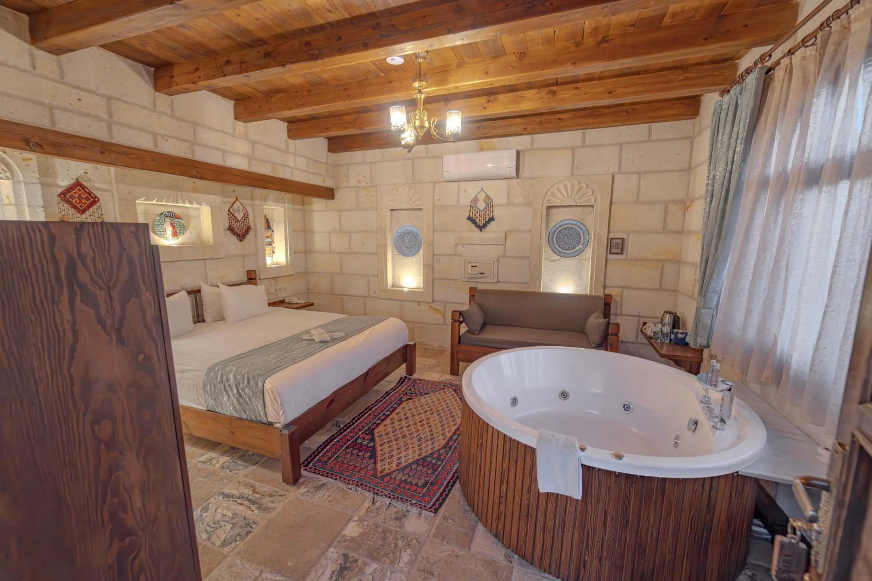 Bed in Zara Cave Hotel