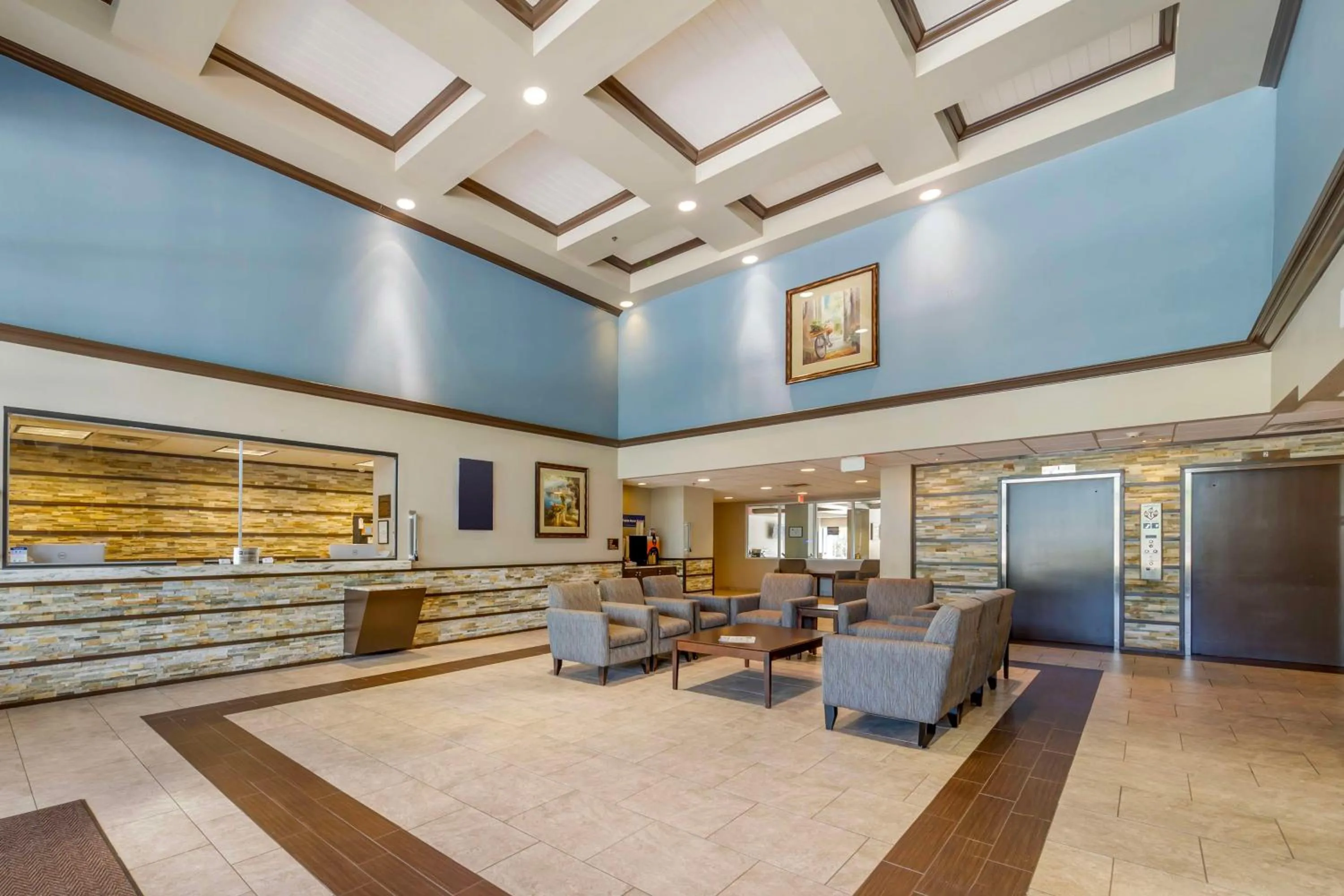 Lobby or reception in Best Western Naples Plaza Hotel