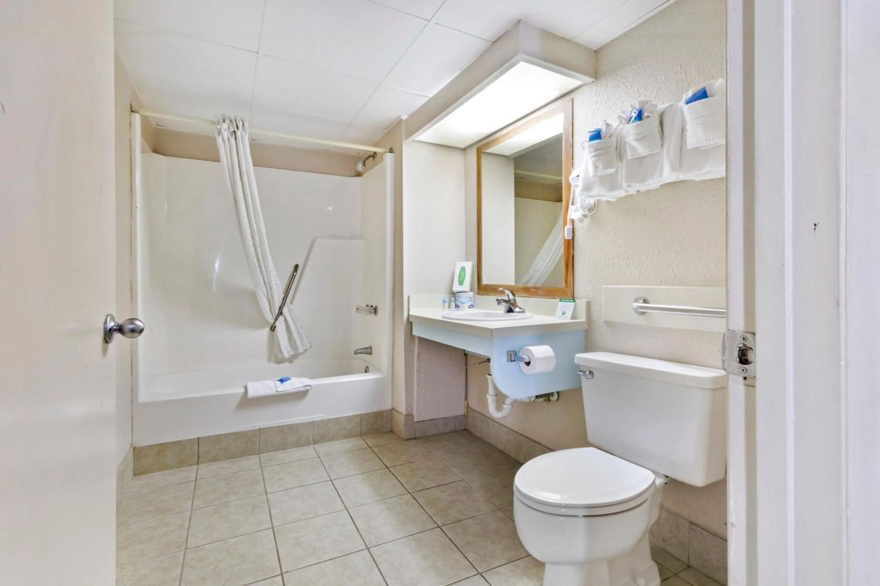 Bathroom in Sandcastle Oceanfront Resort at the Pavilion