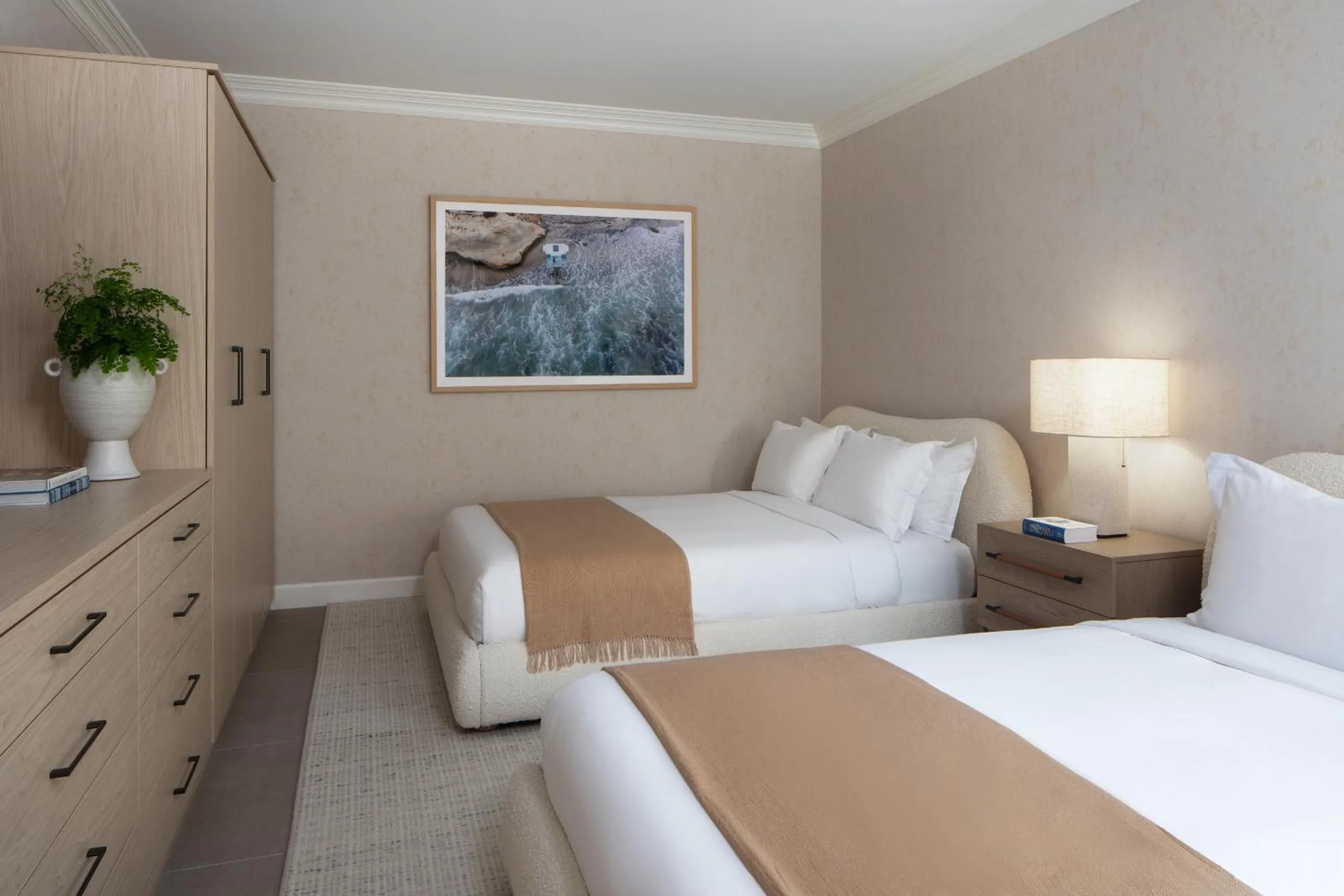 Bedroom, Bed in Montage Laguna Beach