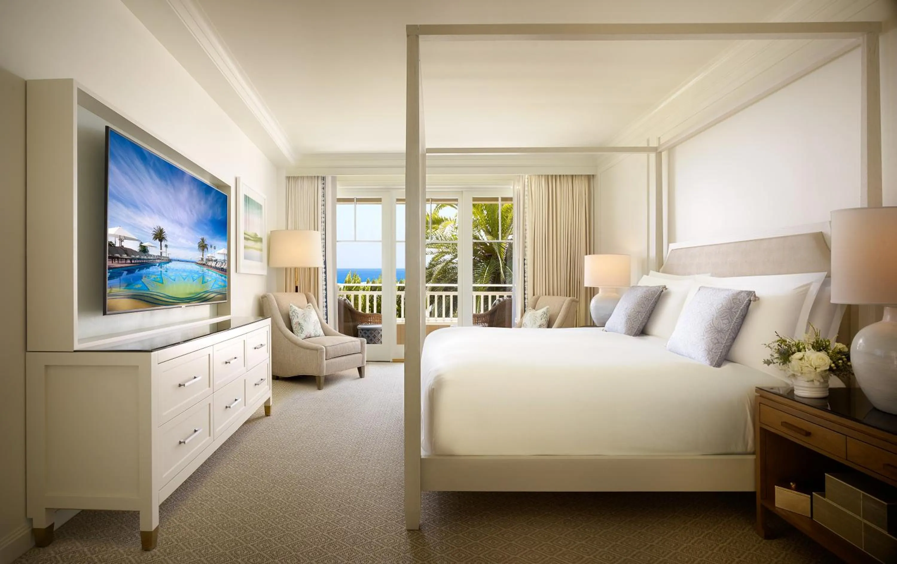 Bedroom, Bed in Montage Laguna Beach