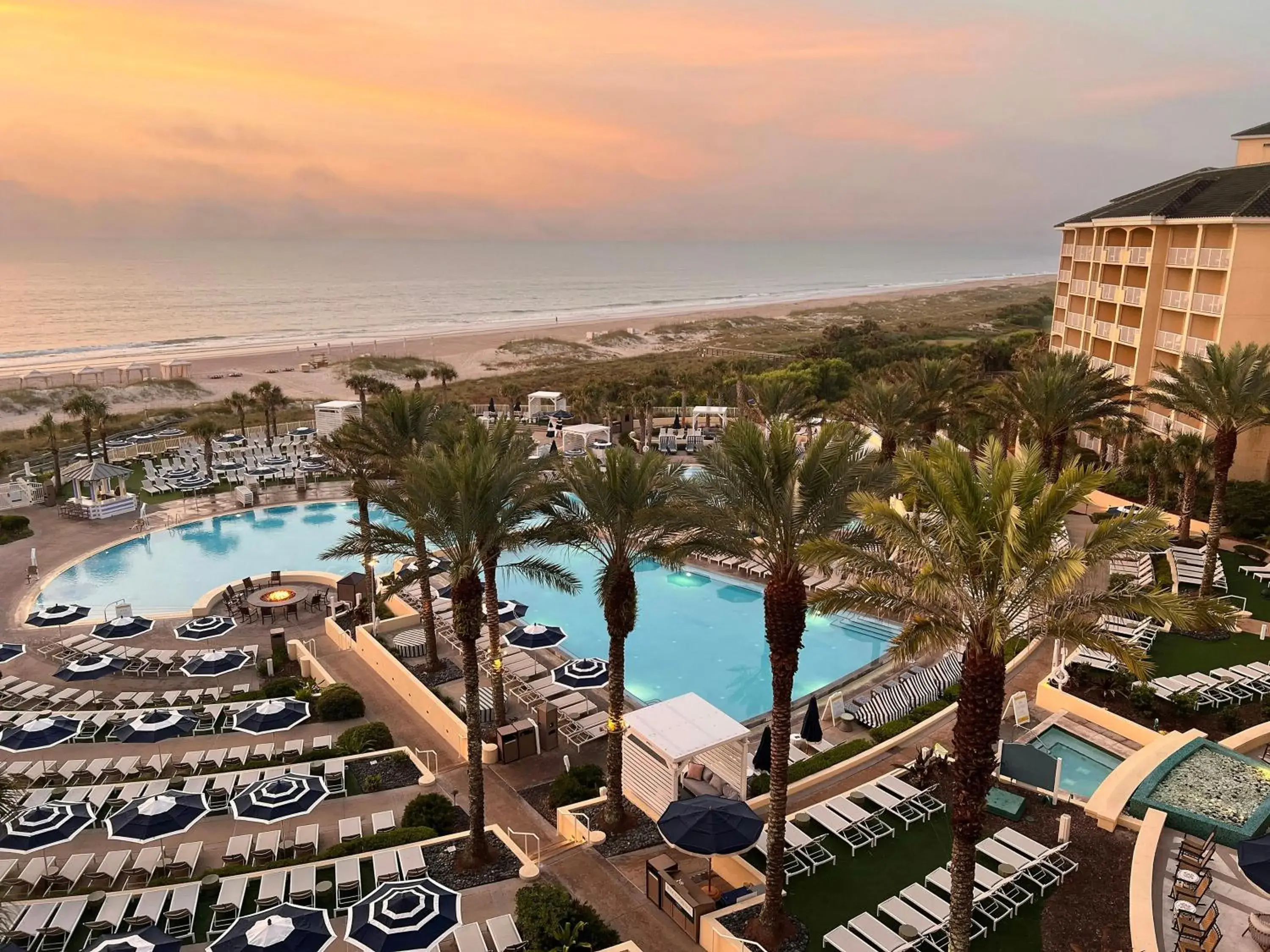Swimming pool in Omni Amelia Island Resort & Spa Swimming pool in Omni Amelia Island Resort & Spa